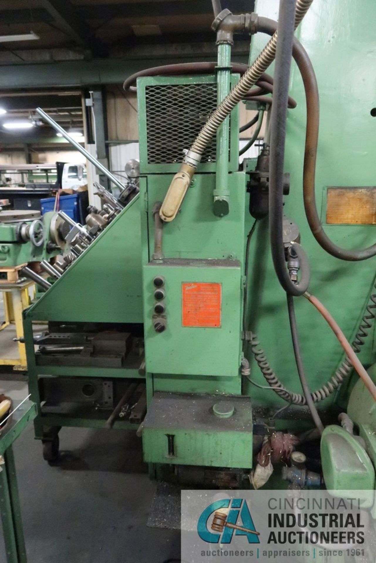 4' LUCAS MODEL 42B-60 HORIZONTAL BORING MILL; S/N 402-B1401, 48" X 74" TABLE, QUALITY 800 DRO, MORSE - Image 14 of 16