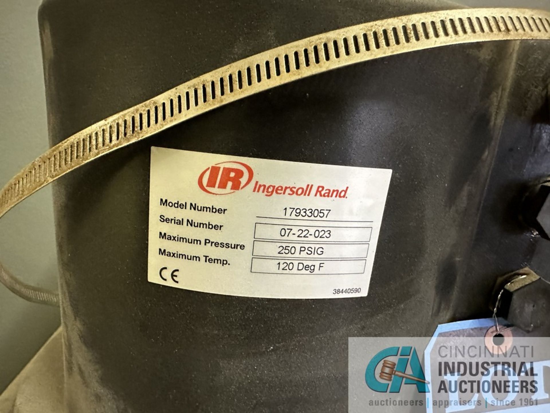 INGERSOLL RAND POLYSED CONDENSATE SEPERATION TANK - Located in air compressor room - Image 3 of 4