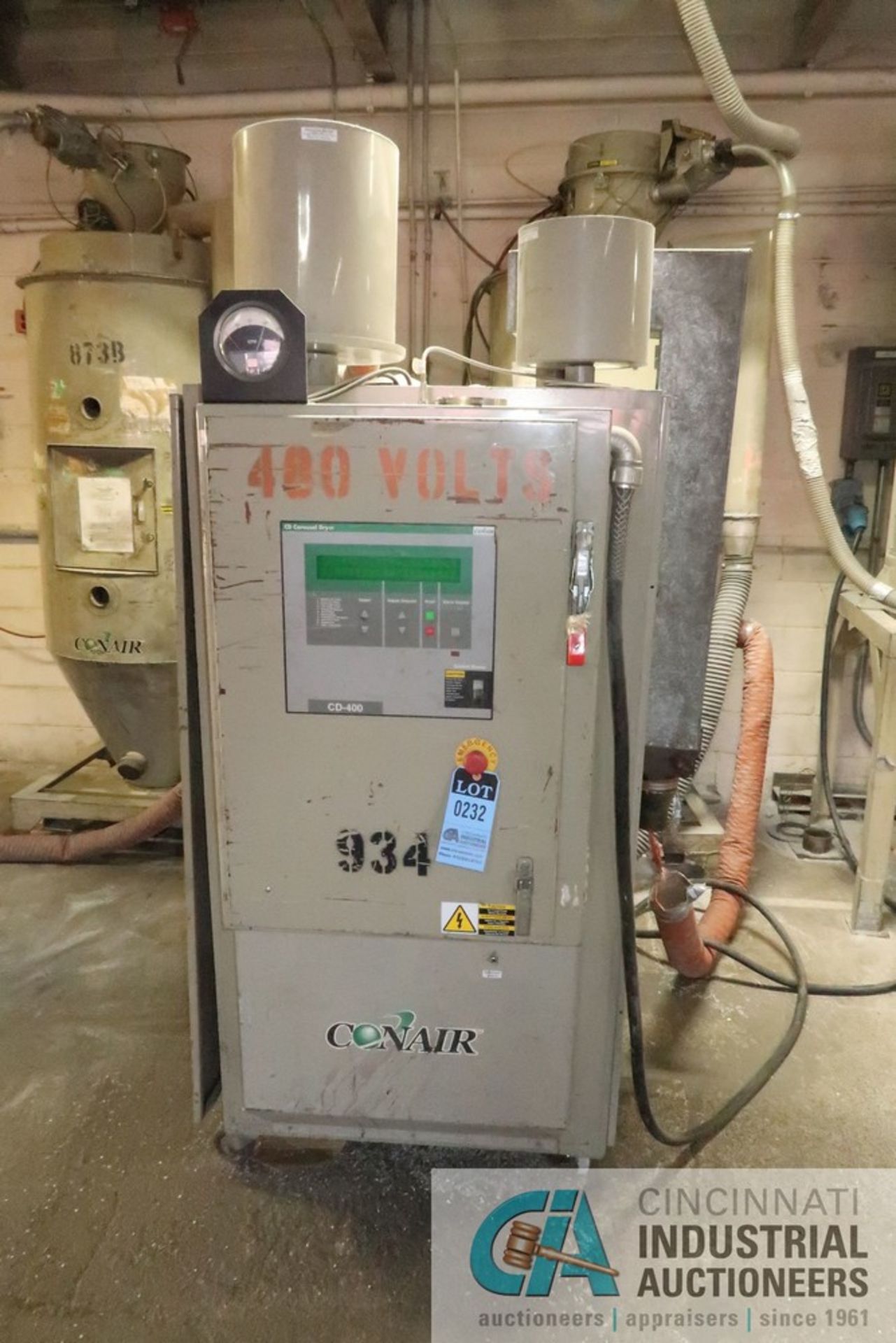 CONAIR MODEL CD400 DRYER, 480 VOLT, 3-PHASE, WITH CONAIR HOPPER AND VACUUM LOADER **LOCATED ON 2ND - Image 2 of 5