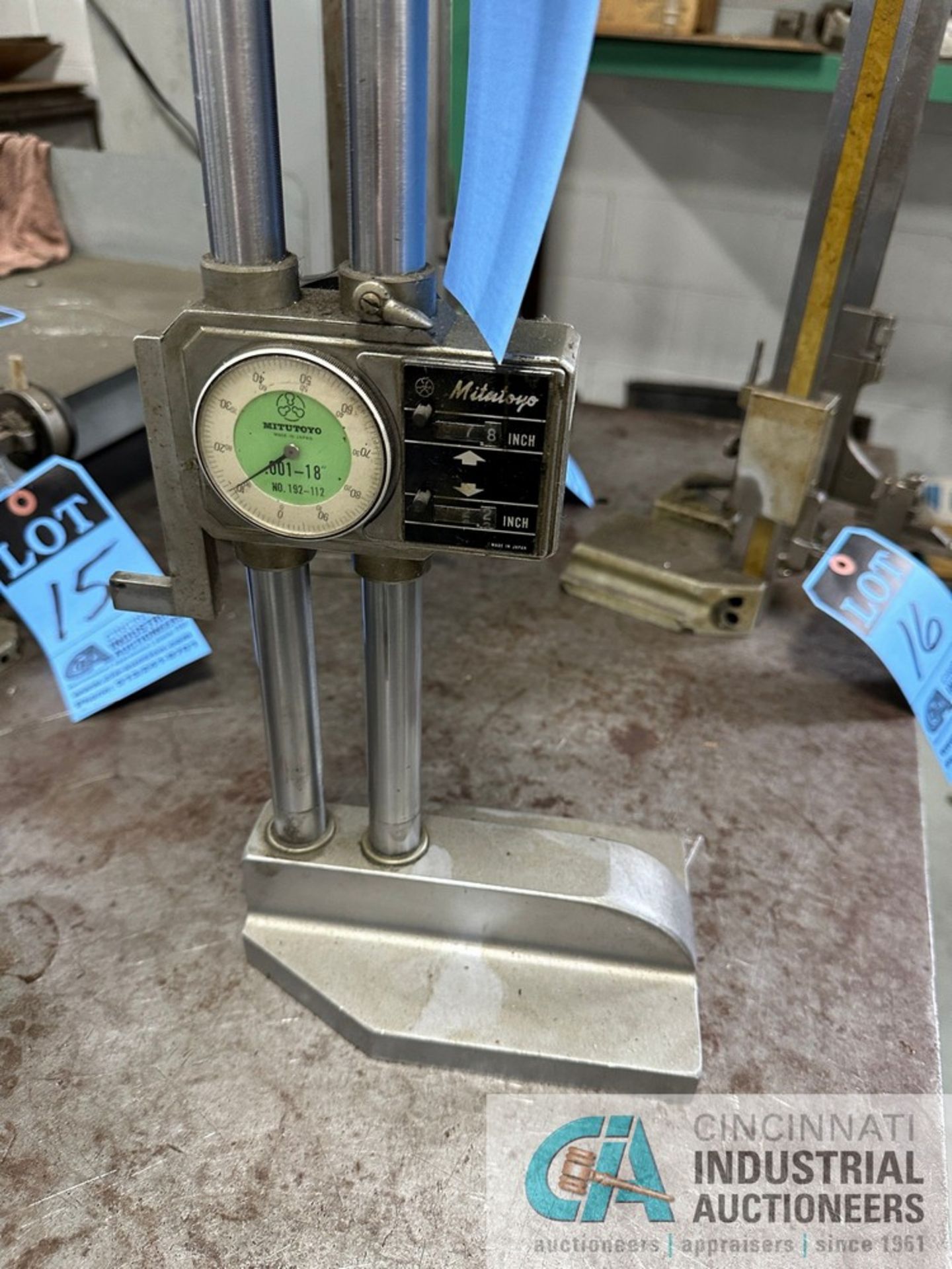 24" MITUTOYO HEIGHT GAGE - Image 2 of 4