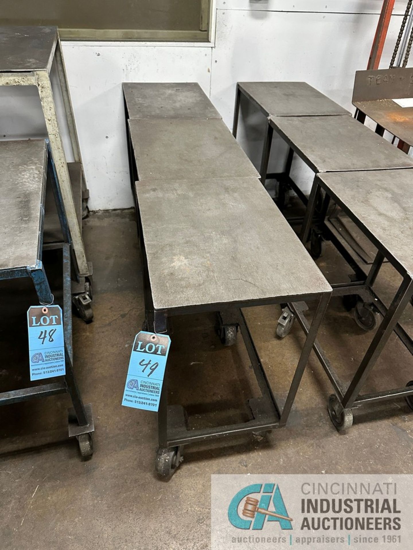 16" X 23" STEEL CARTS