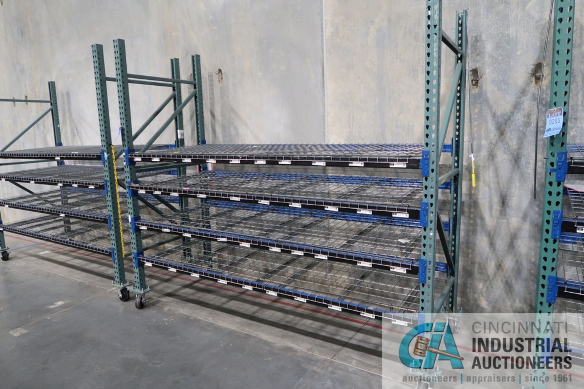 SECTION 108" LONG X 42" WIDE X 96" PORTABLE TEARDROP STYLE PALLET RACK WITH (2) 42" X 96" - Image 3 of 3