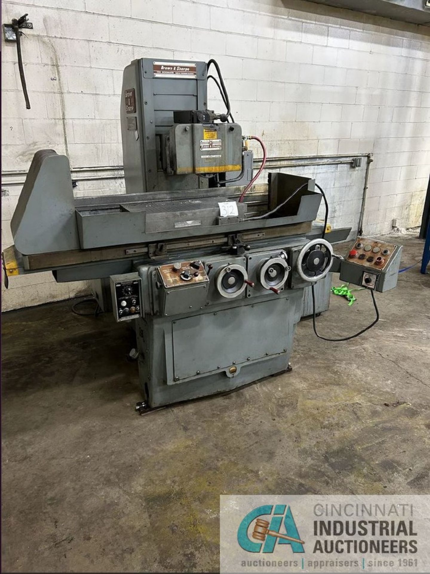 **12" X 24" BROWN & SHARPE 1224 SURFACE GRINDER - LOCATED AT 5932 JACKSON AVE., BERKELEY, MO 63134** - Image 3 of 10