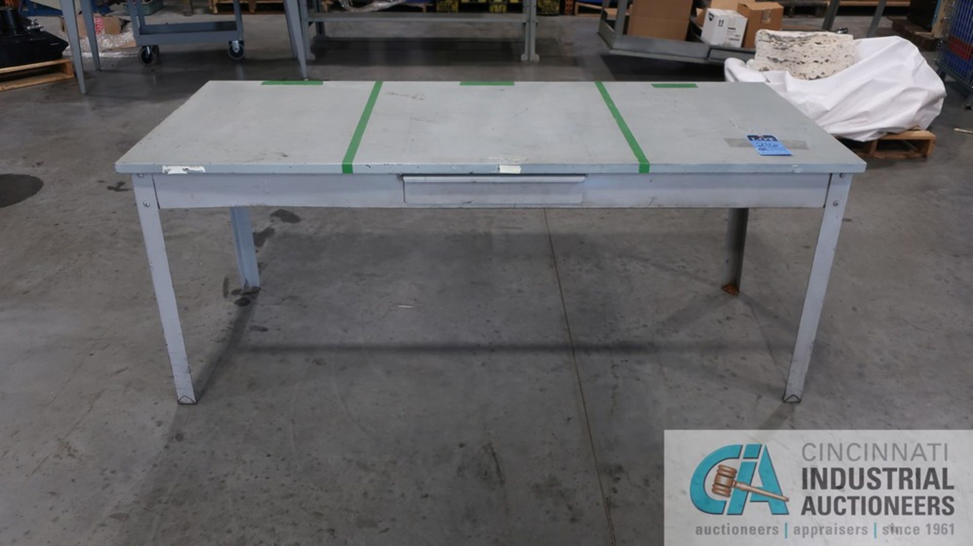 STEEL WORKSHOP TABLE