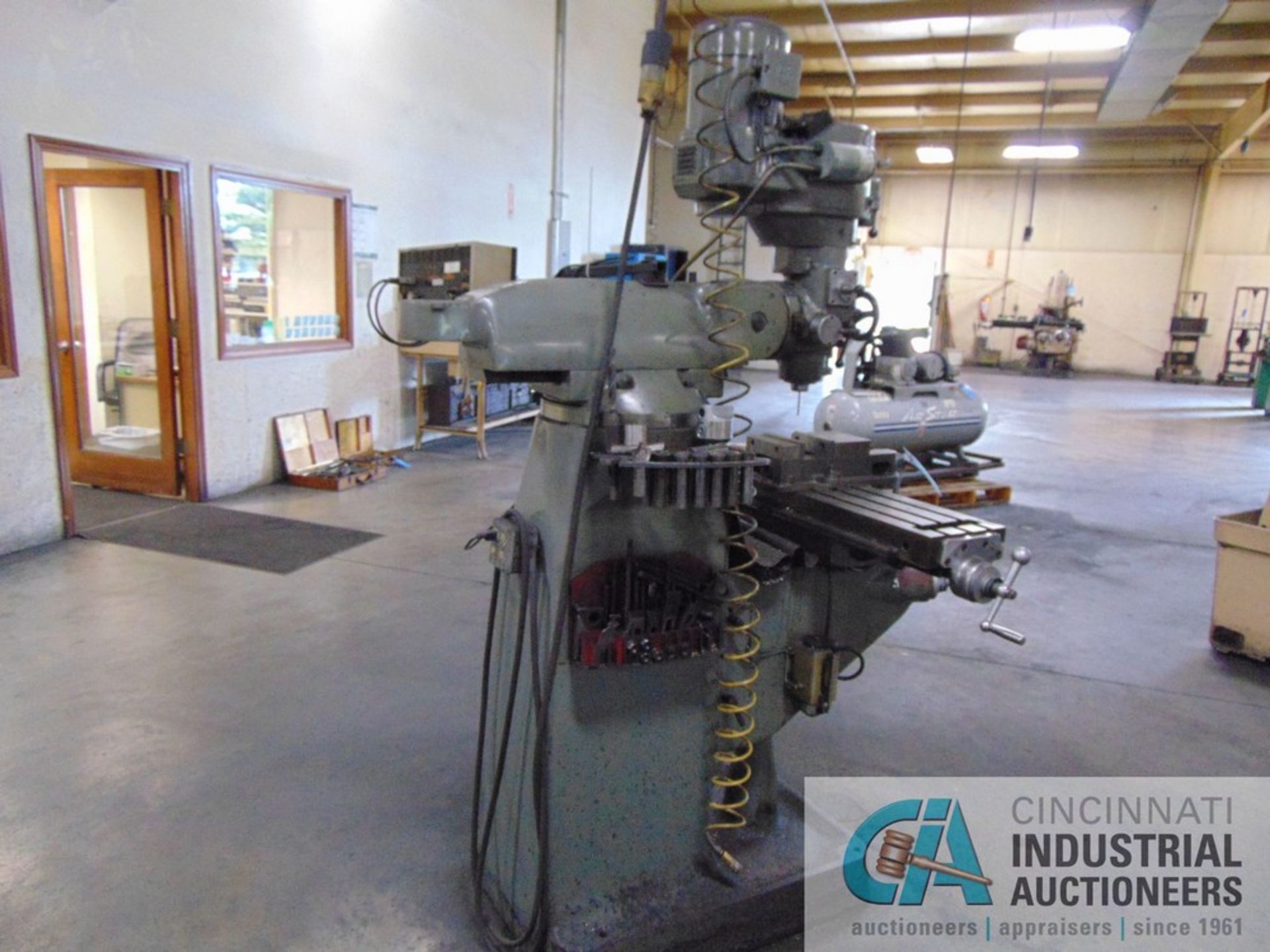 3 HP SHARP MODEL LMV VERTICAL MILL W/ SOKKI DRO; S/N 91115219, 9" X 42" TABLE - Image 3 of 5