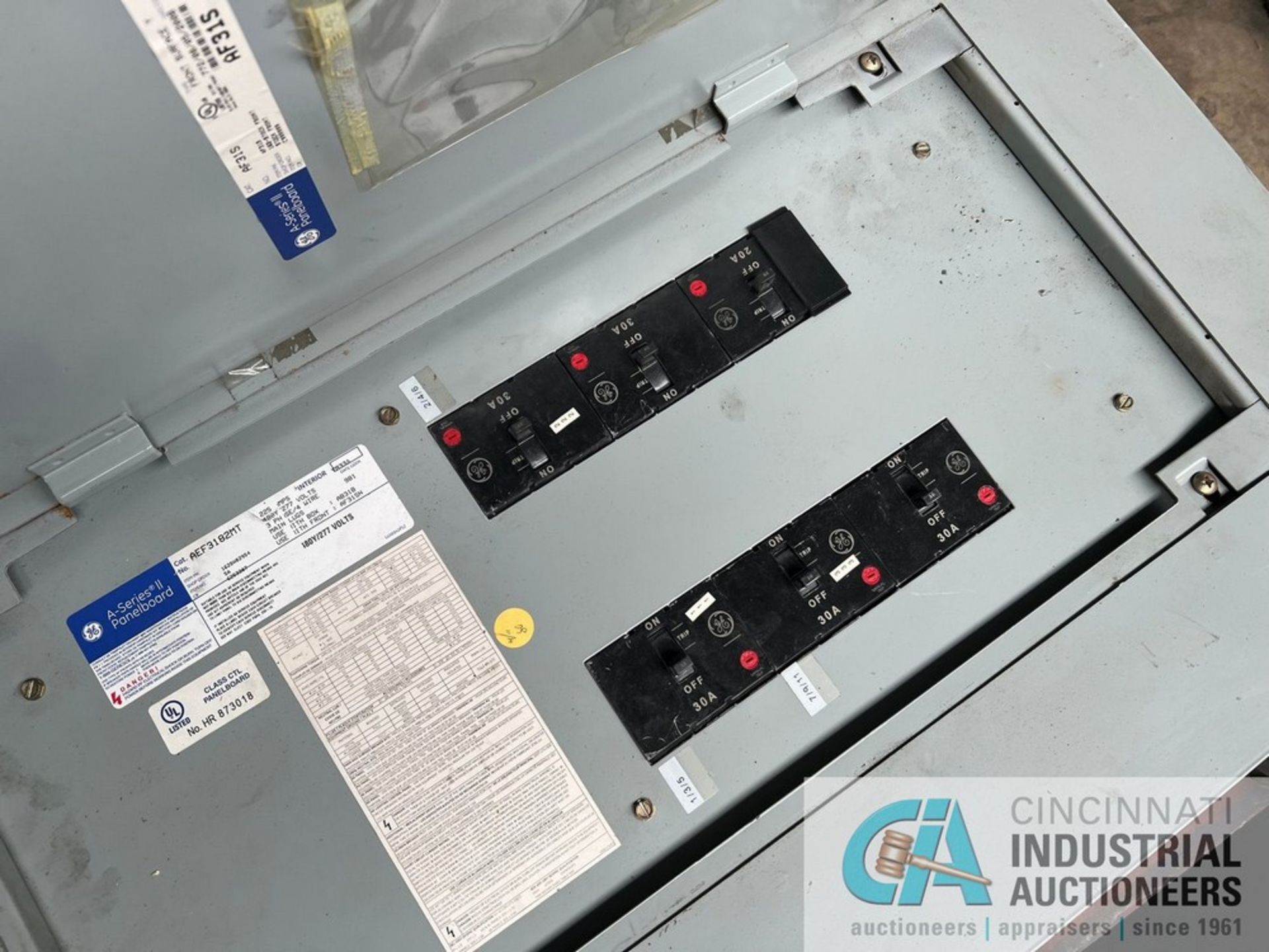 480 VOLT GE ELECTRICAL BREAKER PANELS, (1) WITH (5) 30 AMP AND (1) 20 AMP, (1) WITH (4) 30 AMP - Image 4 of 9