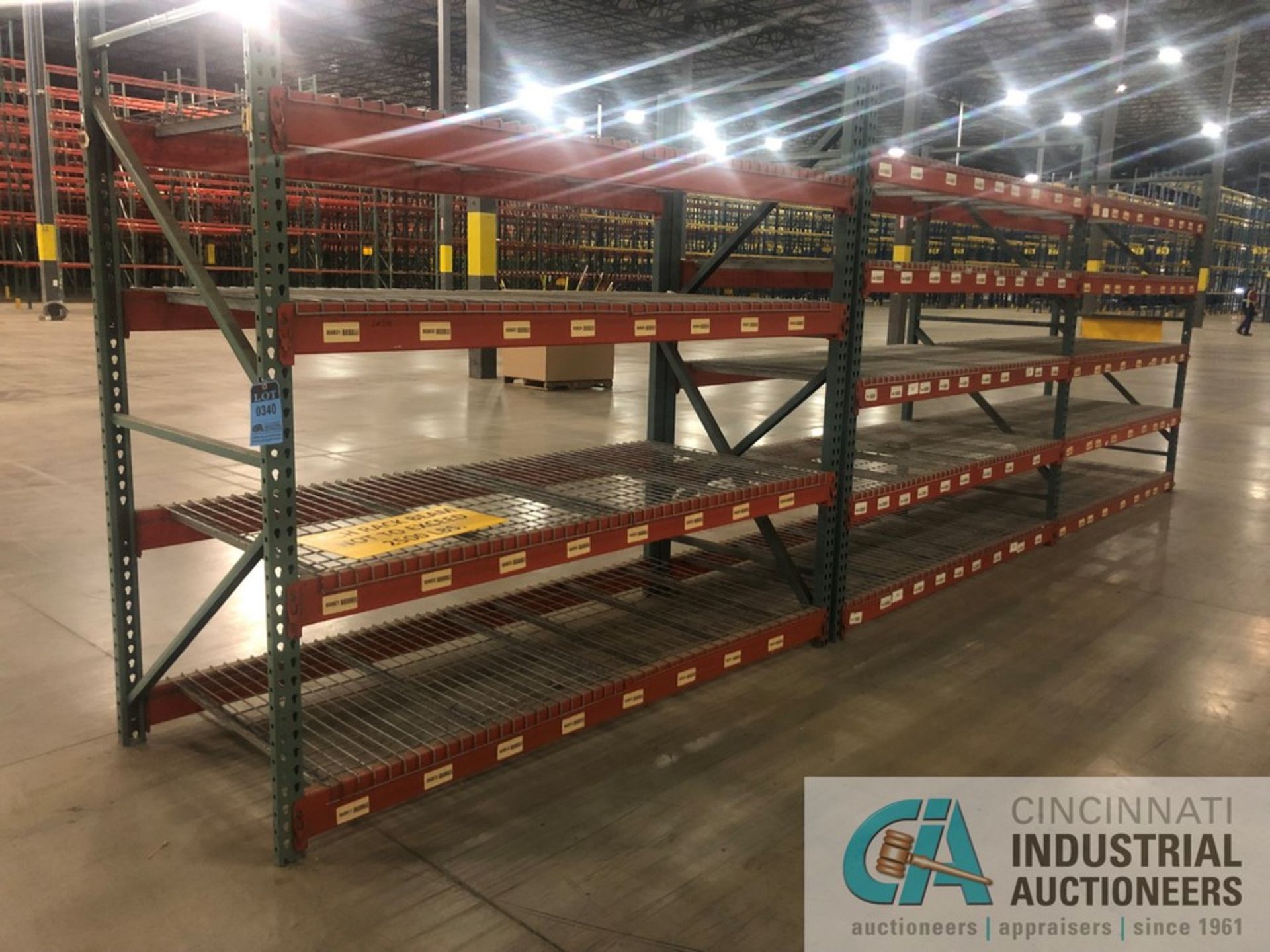 SECTIONS 42" X 96" X 90" HIGH PALLET RACK, (5) UPRIGHTS, (28) CROSS BEAMS, (28) 43" X 46" WIRE