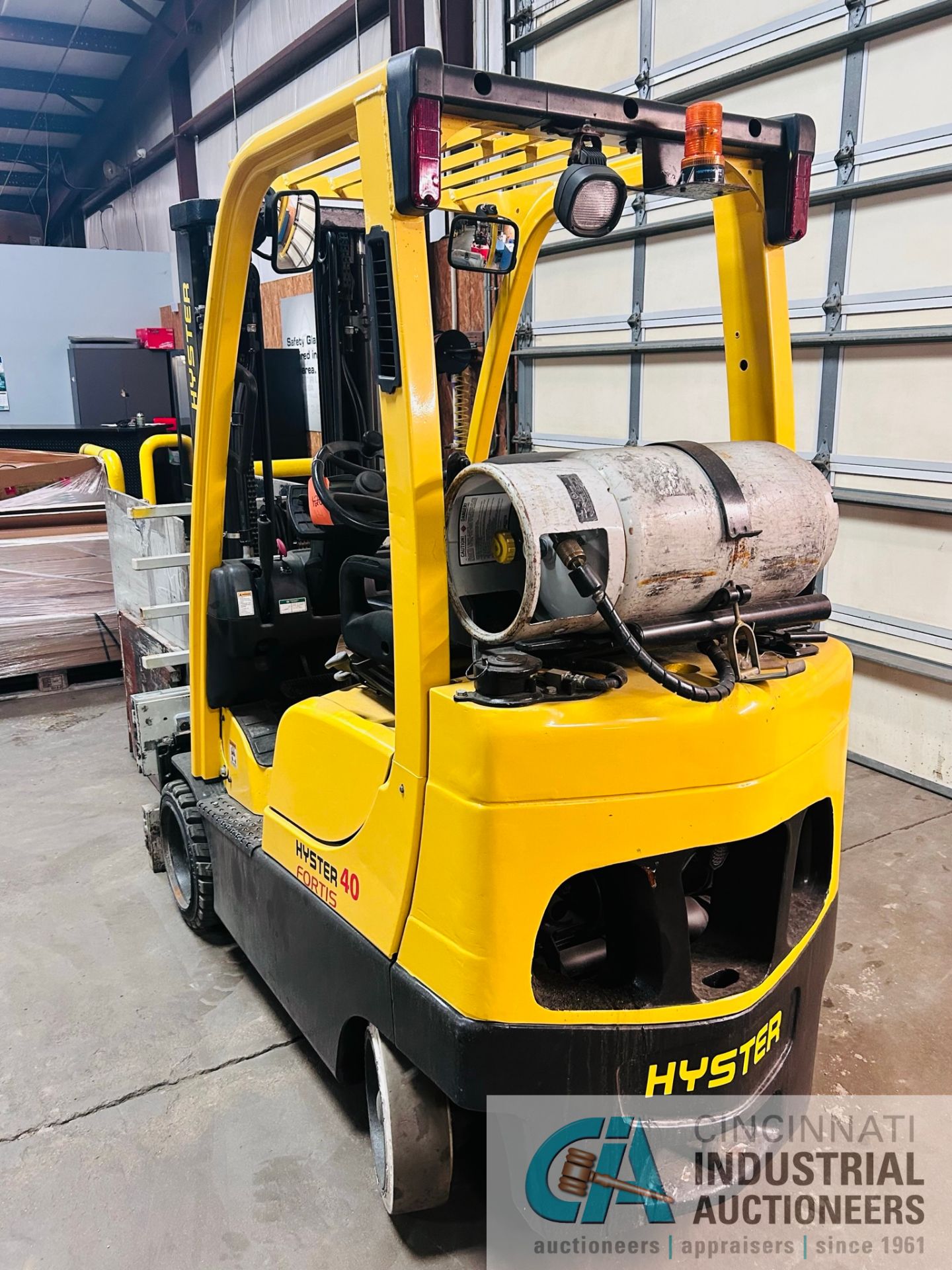 **4,000 LB Hyster Model S40FT LP Gas Lift Truck w/ Box Clamp Attachment; S/N F010V01689N ** Located - Image 4 of 12