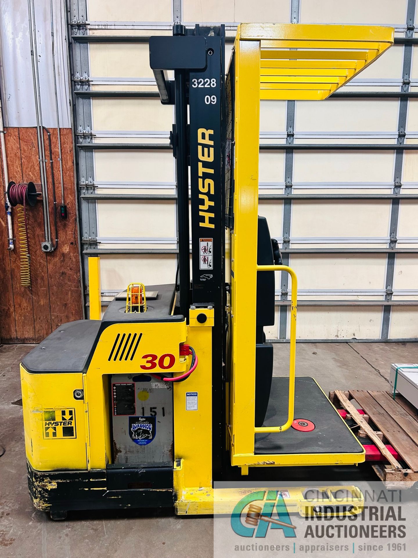 **2015 - 3,000 LB Hyster Model R30XMS3 Electric Order Picker; S/N E174N03465N, Charger Included** - Image 3 of 12