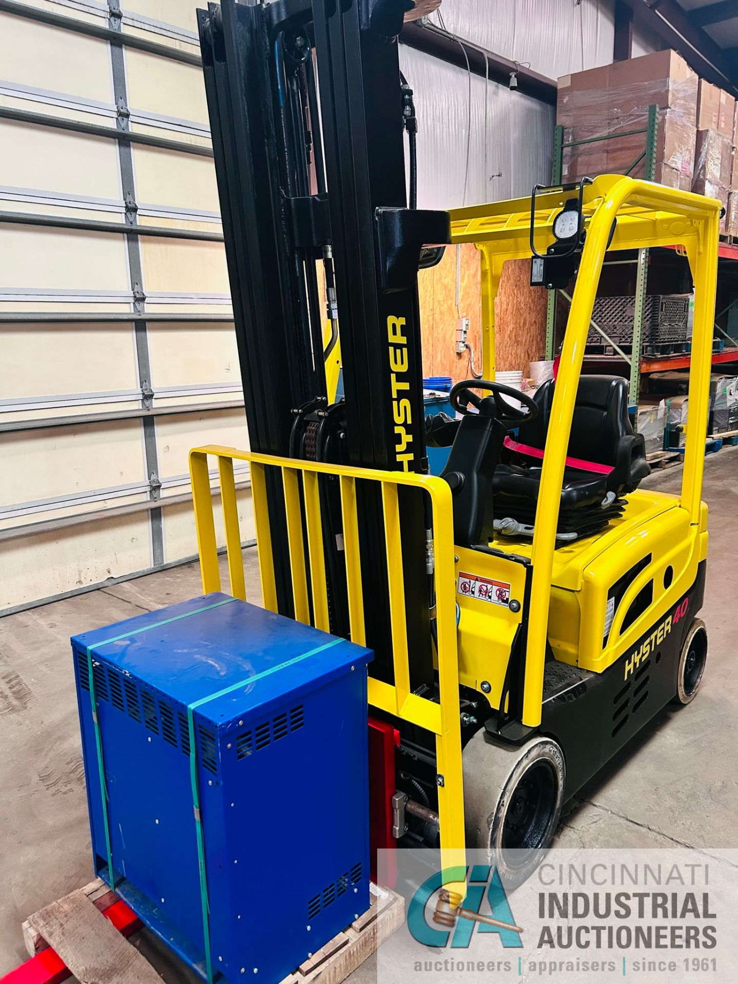 **2017 - 4,000 LB Hyster Model J40XN Electric Lift Truck; S/N A935N03203R, Charger included, - Image 4 of 12