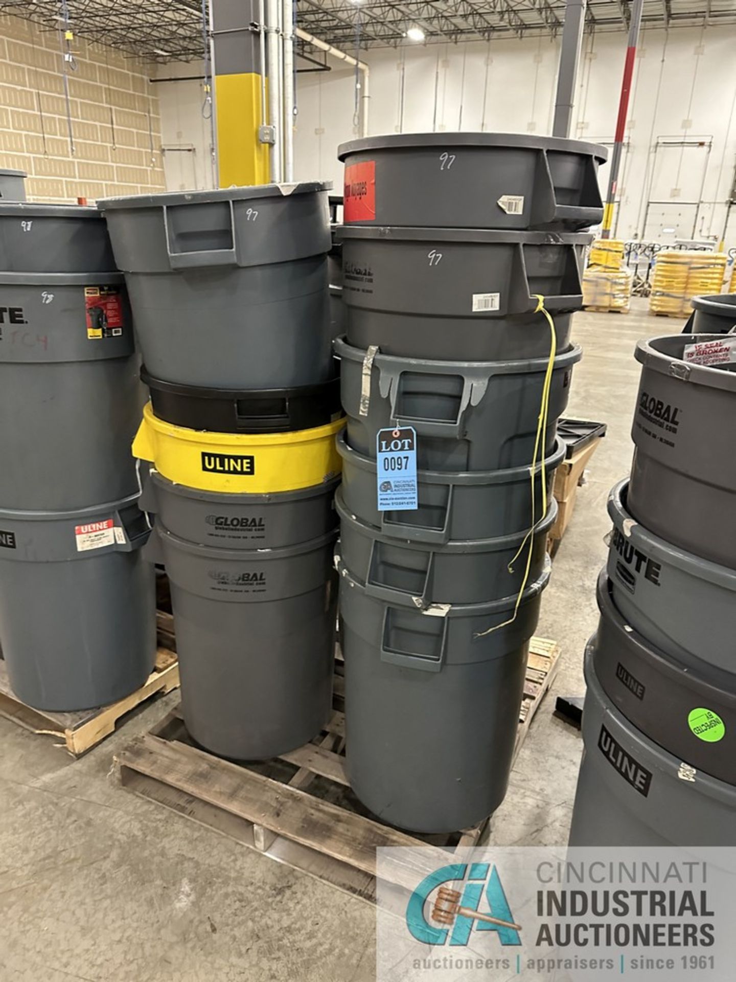 32 GALLON TRASH CONTAINERS ON SKID