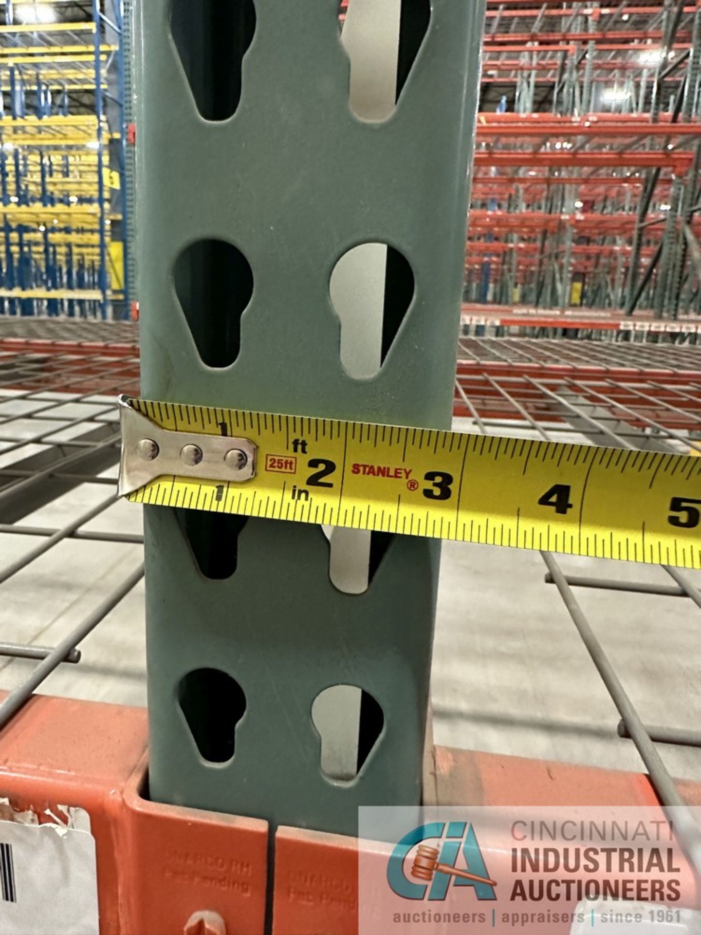 42" X 26'H TEARDROP STYLE PALLET RACK UPRIGHTS, 3" X 3" COLUMN (GREEN) - Image 6 of 12