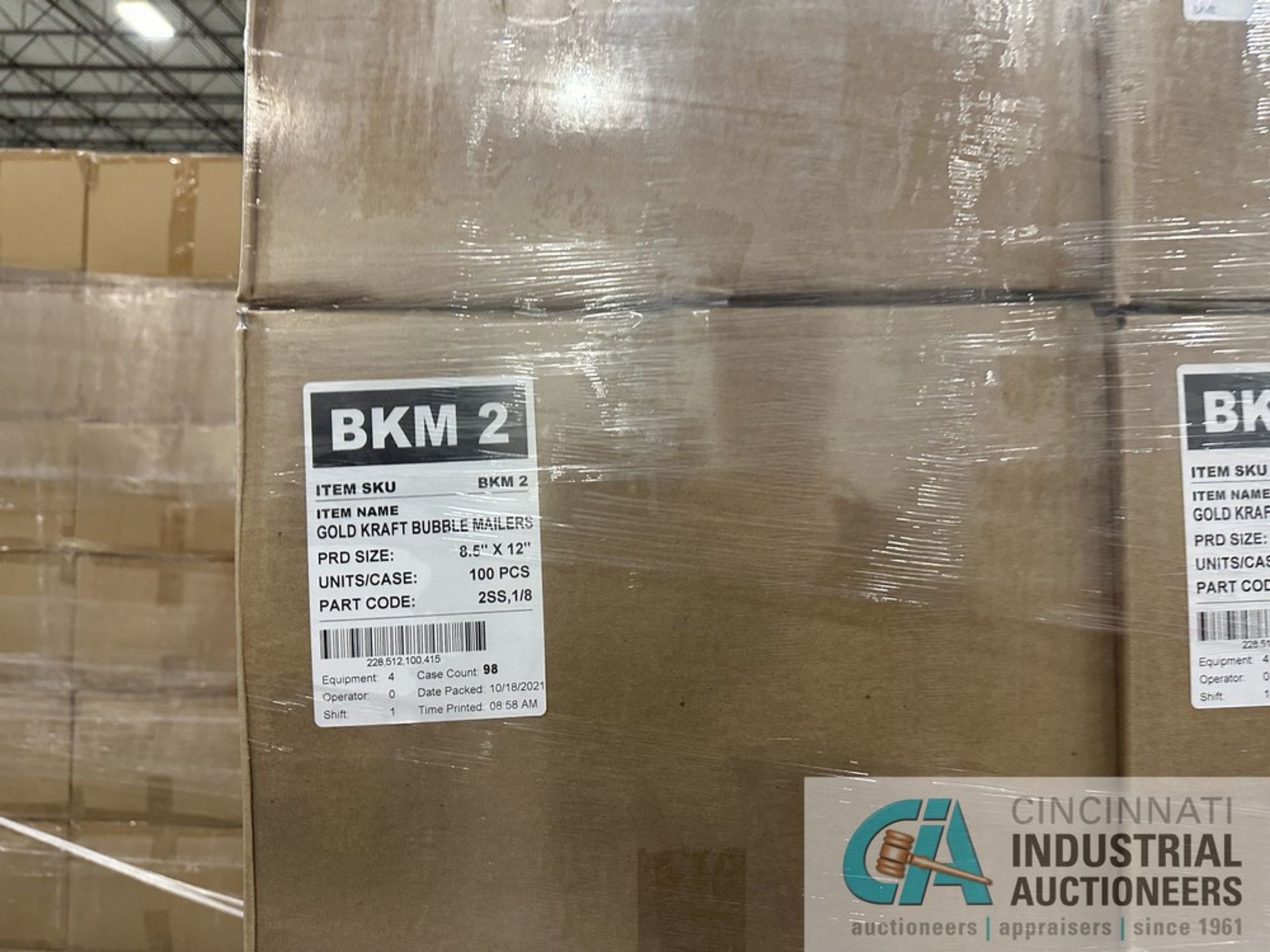 SKIDS OF 14 1/4" X 19" KRAFT BUBBLE MAILERS @ 1000 MAILERS/SKID A TOTAL OF 89,000 MAILERS **$1,000. - Image 9 of 15