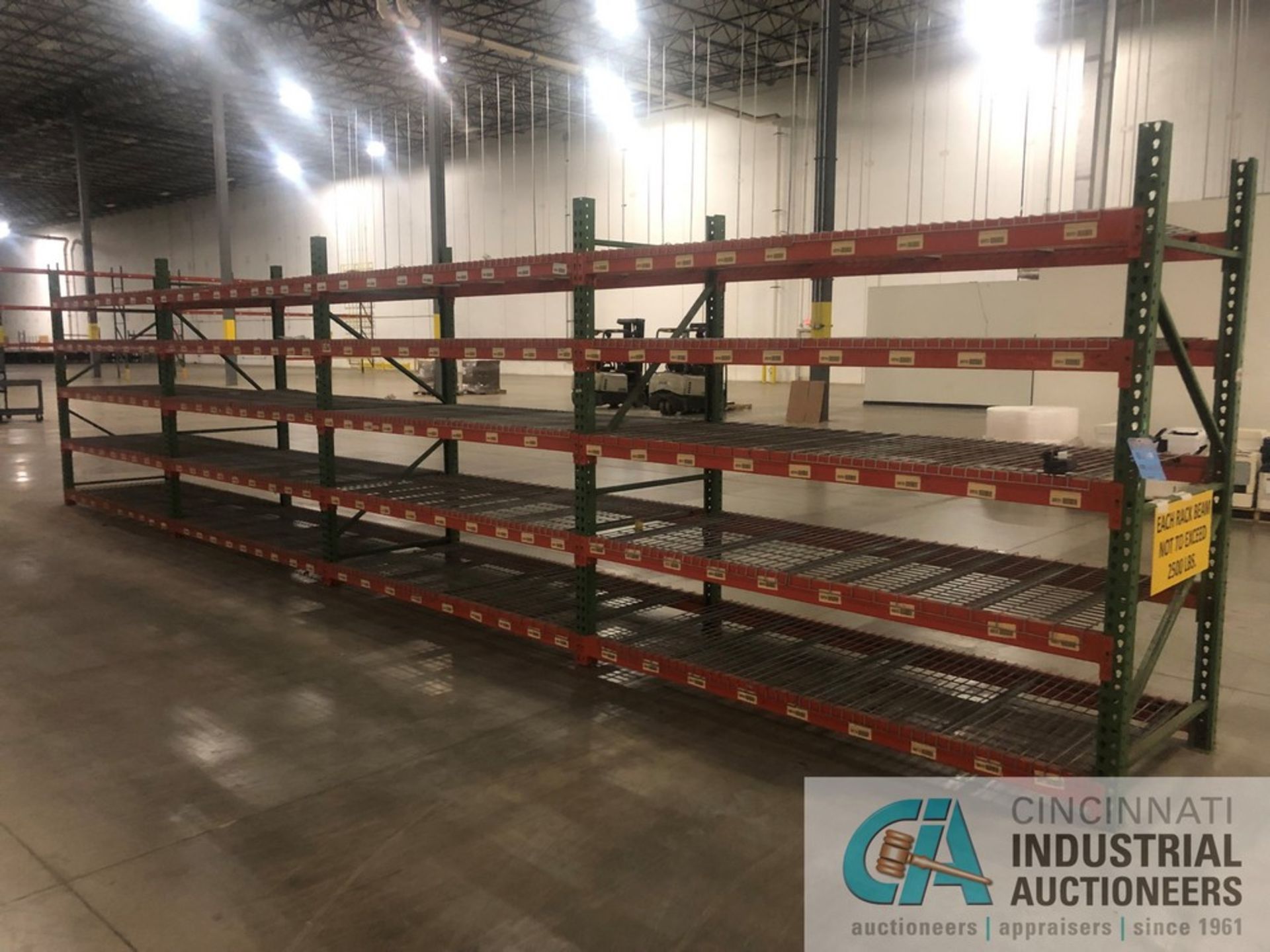 SECTIONS 42" X 96" X 90" HIGH PALLET RACK, (5) UPRIGHTS, (40) CROSS BEAMS, (40) 43" X 46" WIRE