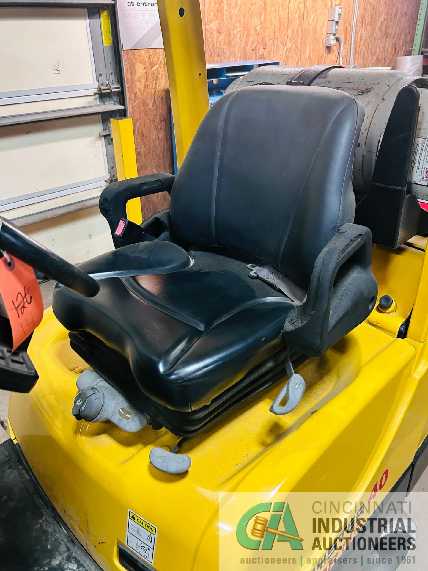 **4,000 LB Hyster Model S40FT LP Gas Lift Truck w/ Box Clamp Attachment; S/N F010V01689N ** Located - Image 9 of 12