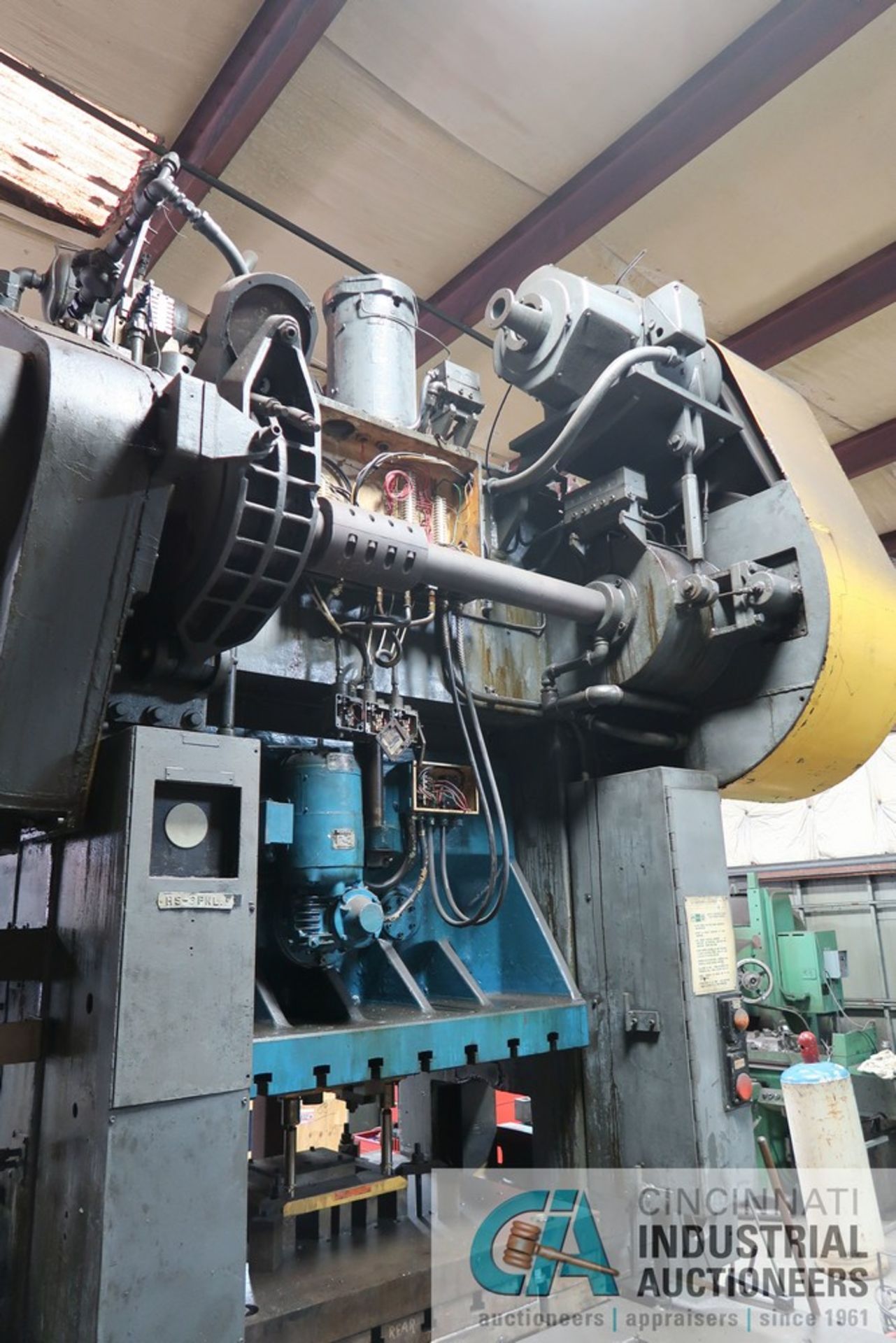 **150-TON DANLY MODEL H2-150-48-42 STRAIGHT SIDE PRESS; S/N 108901, 6" STROKE, 20" SHUT HEIGHT, 3- - Image 7 of 11