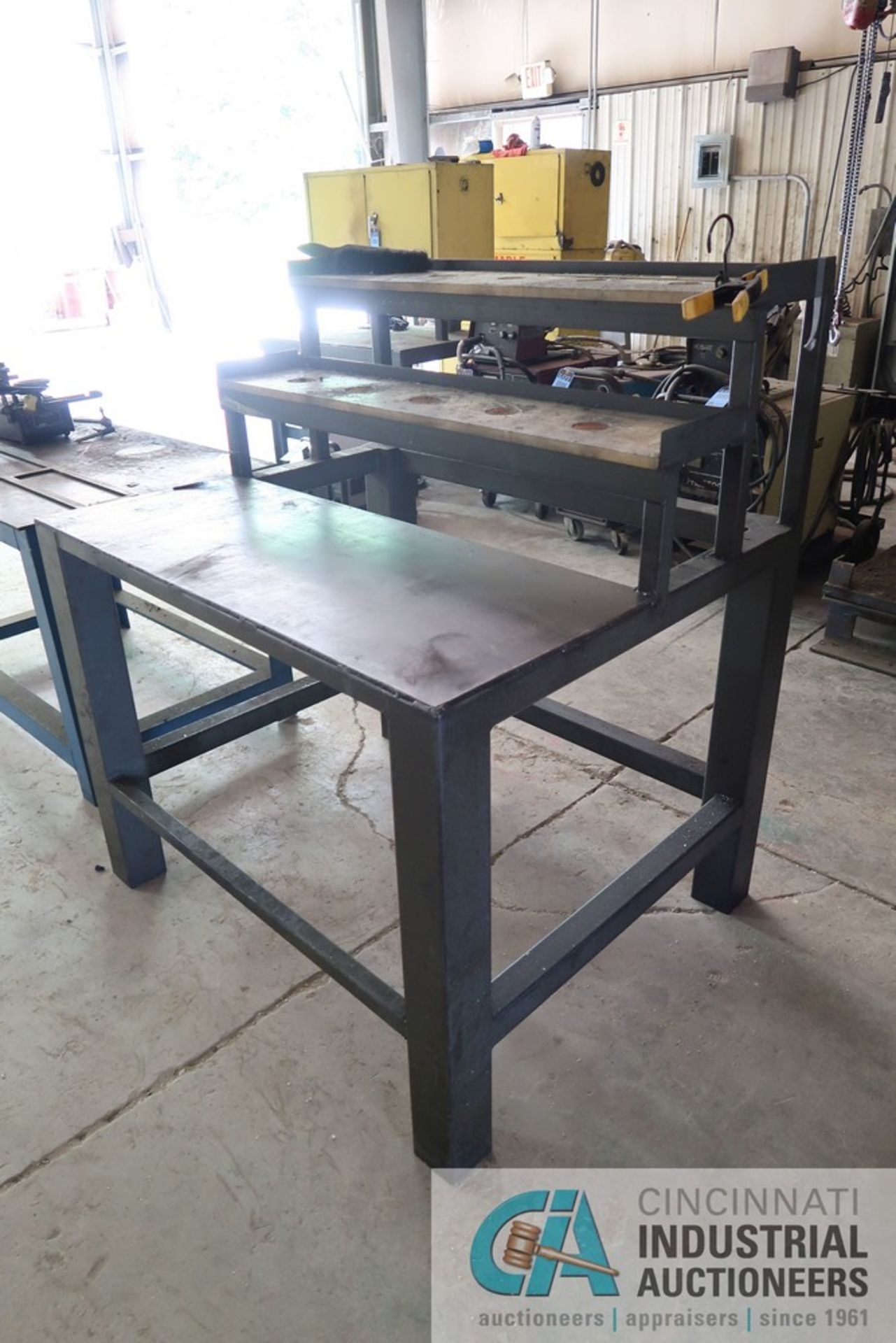 48" X 40" HEAVY DUTY STEEL 3-TIER TABLE - Image 2 of 2