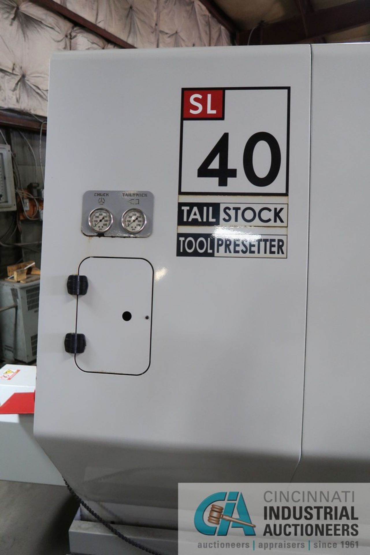 HAAS MODEL SL40 CNC TURNING CENTER; S/N 3082056, 20" 4-JAW CHUCK, 10-POSITION TURRET, TAILSTOCK, - Image 7 of 13