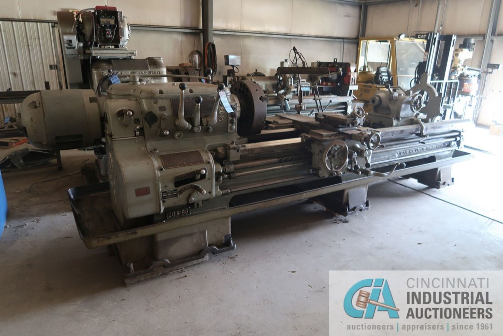 20" X 96" AXELSON ENGINE LATHE; S/N 4608, 2-1/2" SPINDLE HOLE, SPINDLE SPEED 9.5-961 RPM, 18" 4- - Image 2 of 11