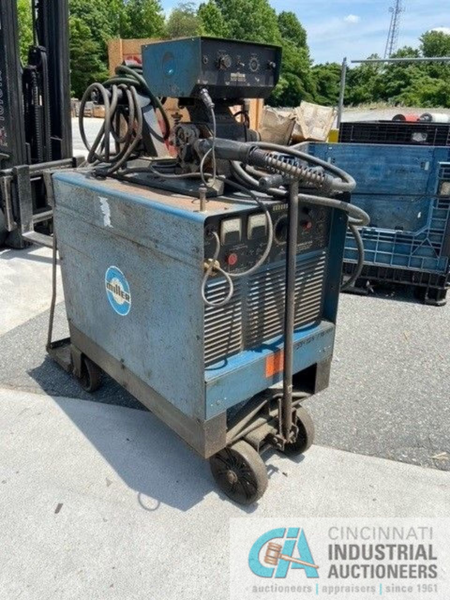 MILLER WELDER WITH CART. DELTA WELD 450 **LOCATED AT 635 GRAVES STREET, KERNERSVILLE, NORTH CAROLINA