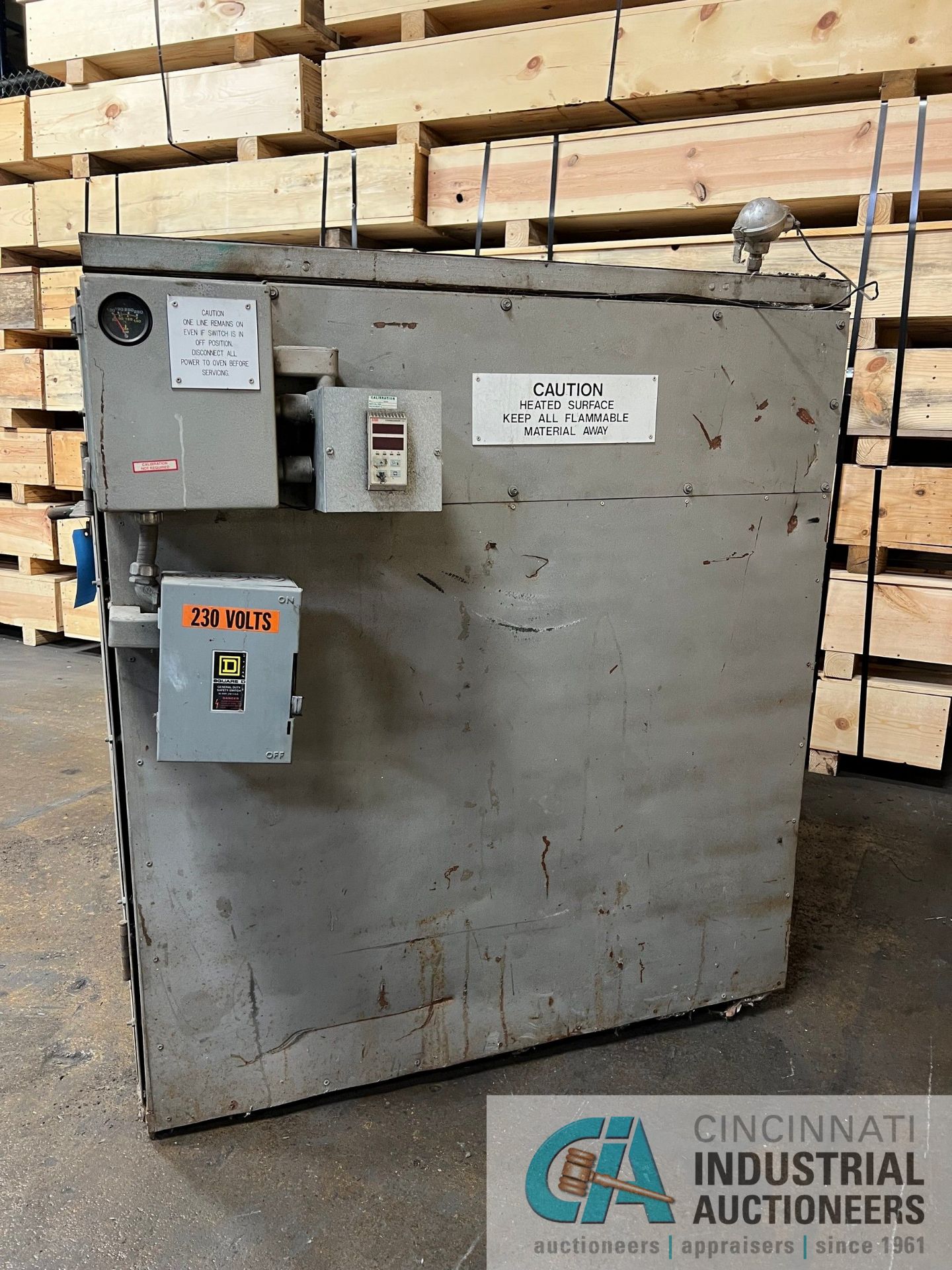 MICHIGAN OVEN CO., SERIAL 3676-67, URETHANE MOCA OVEN, 220 V, 3 PHASE. 48" X 48" X52" TALL. ** - Image 2 of 2