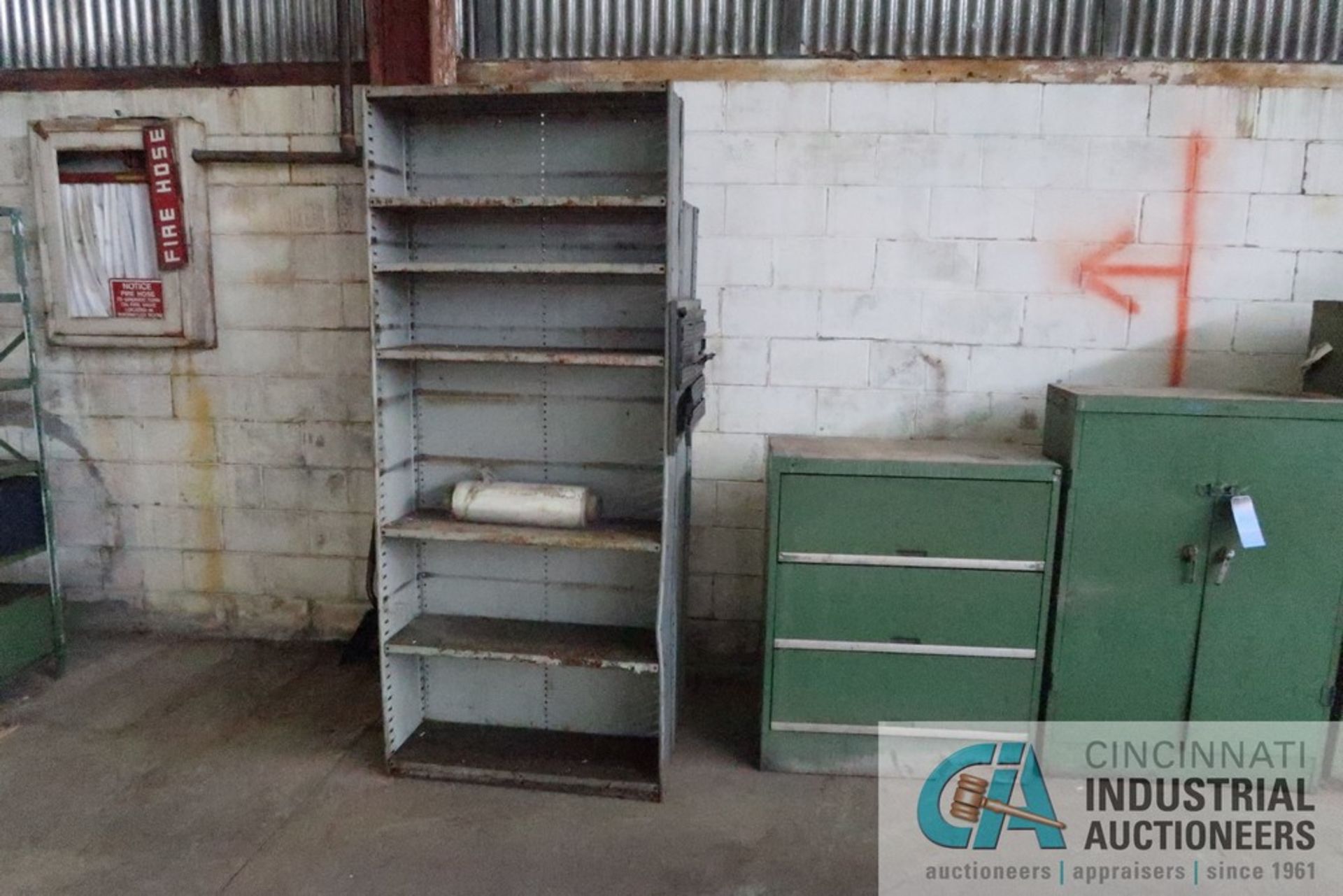 (LOT) STEEL CABINETS AND SHELVING - (7) PIECES - Image 3 of 4