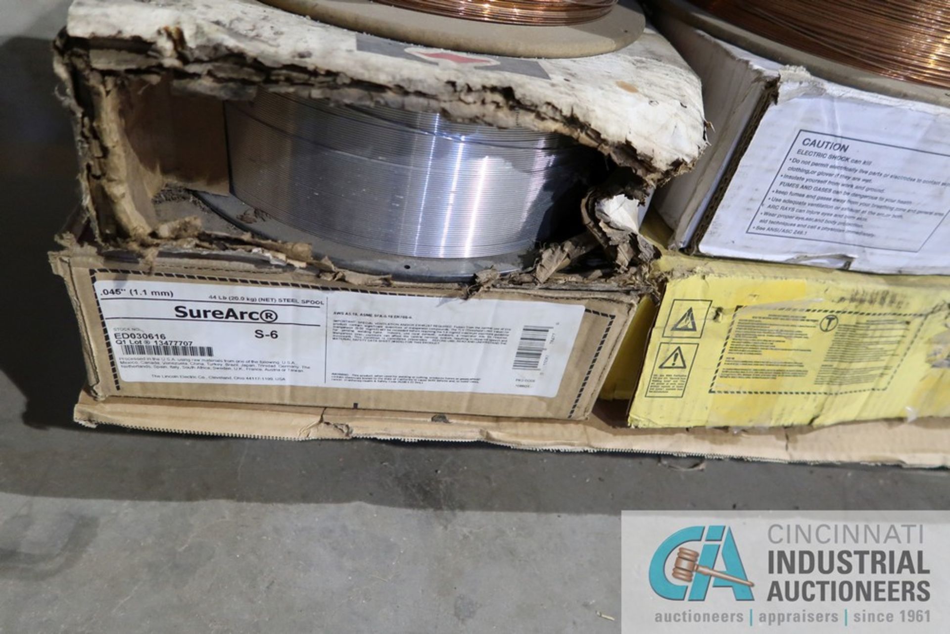(LOT) MISCELLANEOUS SPOOLED WELDING WIRE AND TIG WELDING RODS - Image 3 of 4