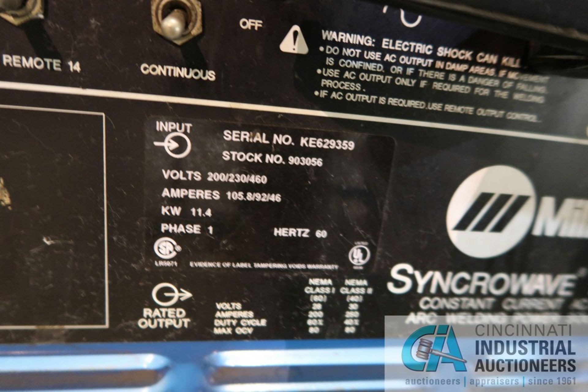 250 AMP MILLER MODEL SYNCROWAVE 250 CONSTANT CURRENT AC/DC ARC WELDING POWER SOURCE S/N KE629359 - Image 4 of 4