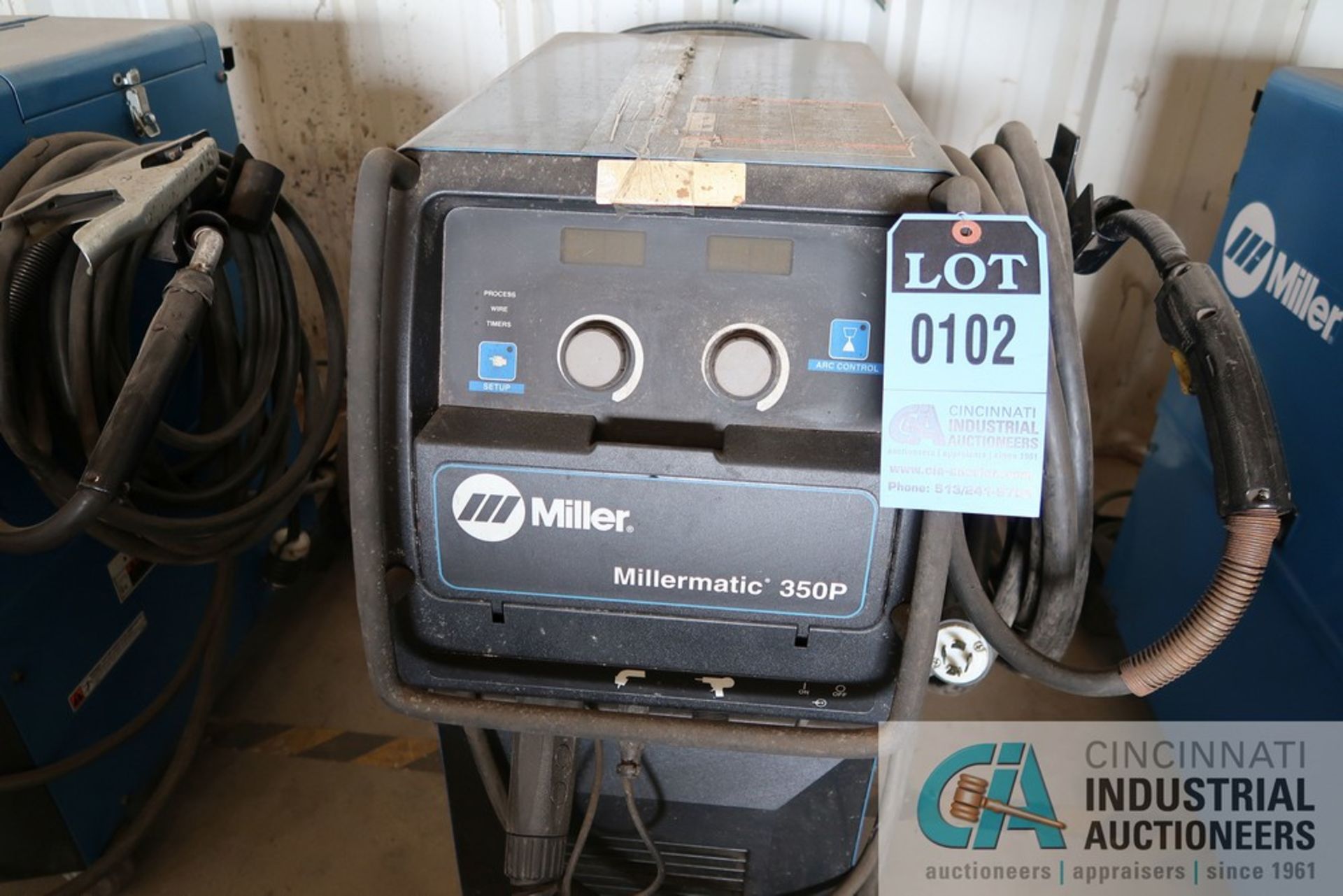 MILLER MODEL MILLERMATIC 350P MIG WELDING POWER SOURCE S/N MB310556N WITH BUILT IN WIRE FEEDER AND - Image 3 of 4