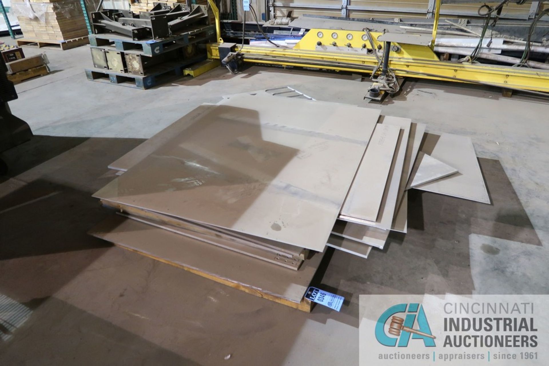 (LOT) MISCELLANEOUS SIZE ALUMINUM PLATE **BEING SOLD BY LOT NOT WEIGHT**