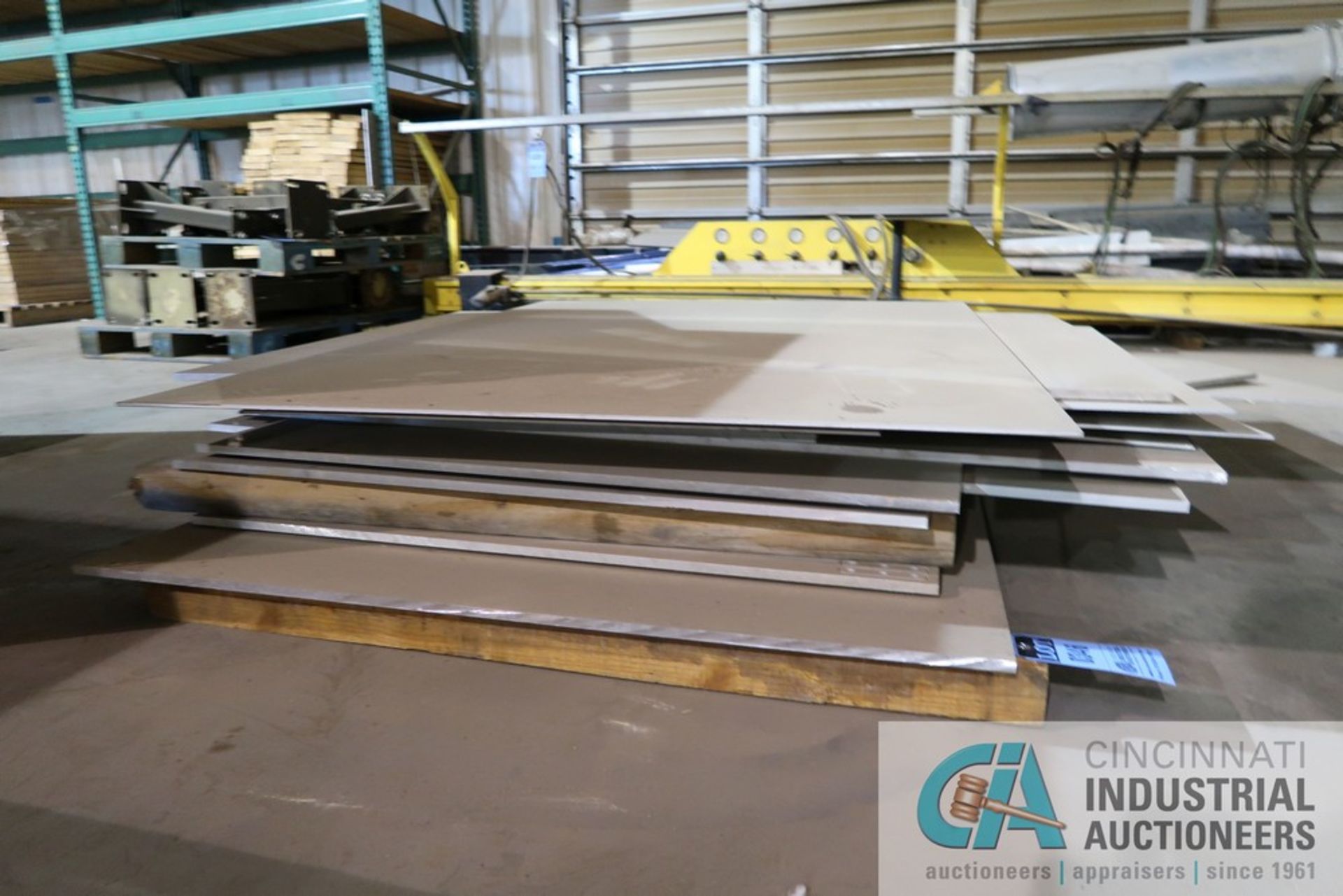 (LOT) MISCELLANEOUS SIZE ALUMINUM PLATE **BEING SOLD BY LOT NOT WEIGHT** - Image 2 of 2