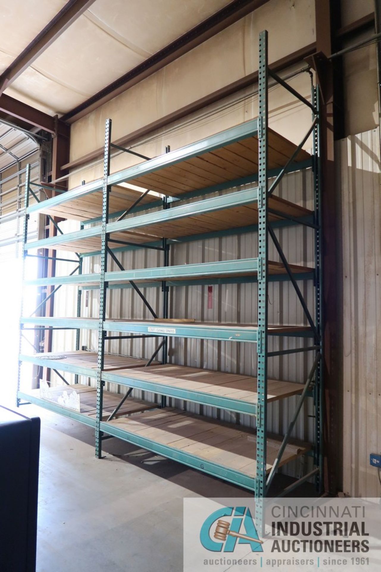 SECTIONS 44" X 90" X 14' HIGH ADJUSTABLE BEAM WOOD DECK PALLET RACK WITH (5) 14' HIGH UPRIGHTS, (36) - Image 2 of 4