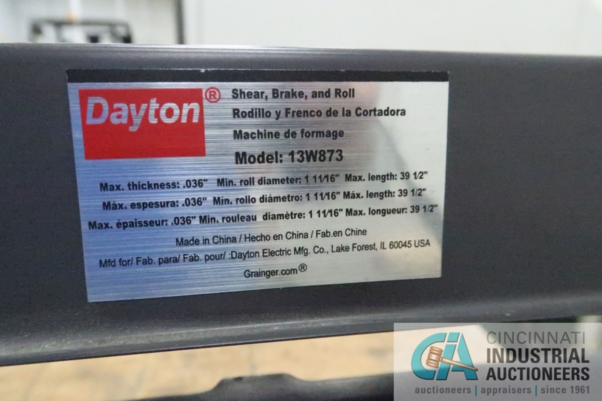 42" DAYTON MODEL 13DW873 SHEAR, BRAKE AND ROLL; S/N F15100012, .036" MAX CAPACITY (2015) - Image 4 of 5
