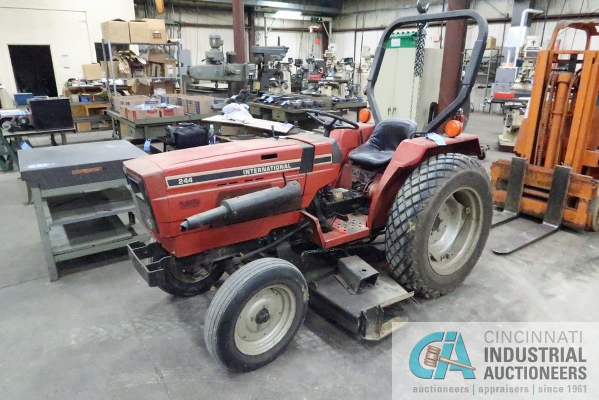 INTERNATIONAL HARVESTER MODEL 244 4X2 WHEEL DRIVE GAS POWERED TRACTOR; S/N 208-0014-JO-12471, PTO,