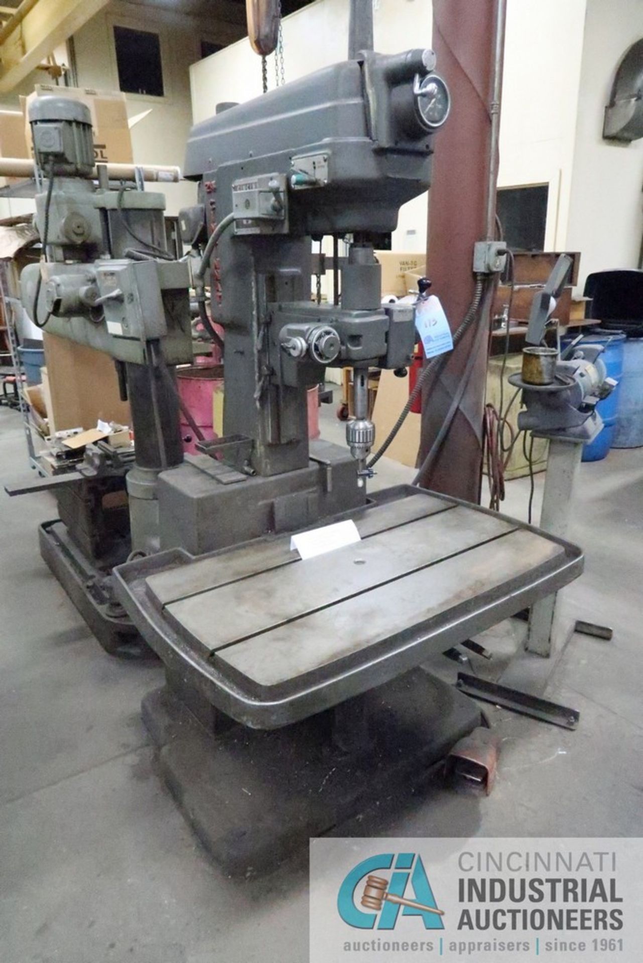24" CINCINNATI DRILL PRESS; S/N 1LC2L5L-5A, 43" X 24" TABLE, SPINDLE SPEED TO 3,500 RPM **LOCATED AT