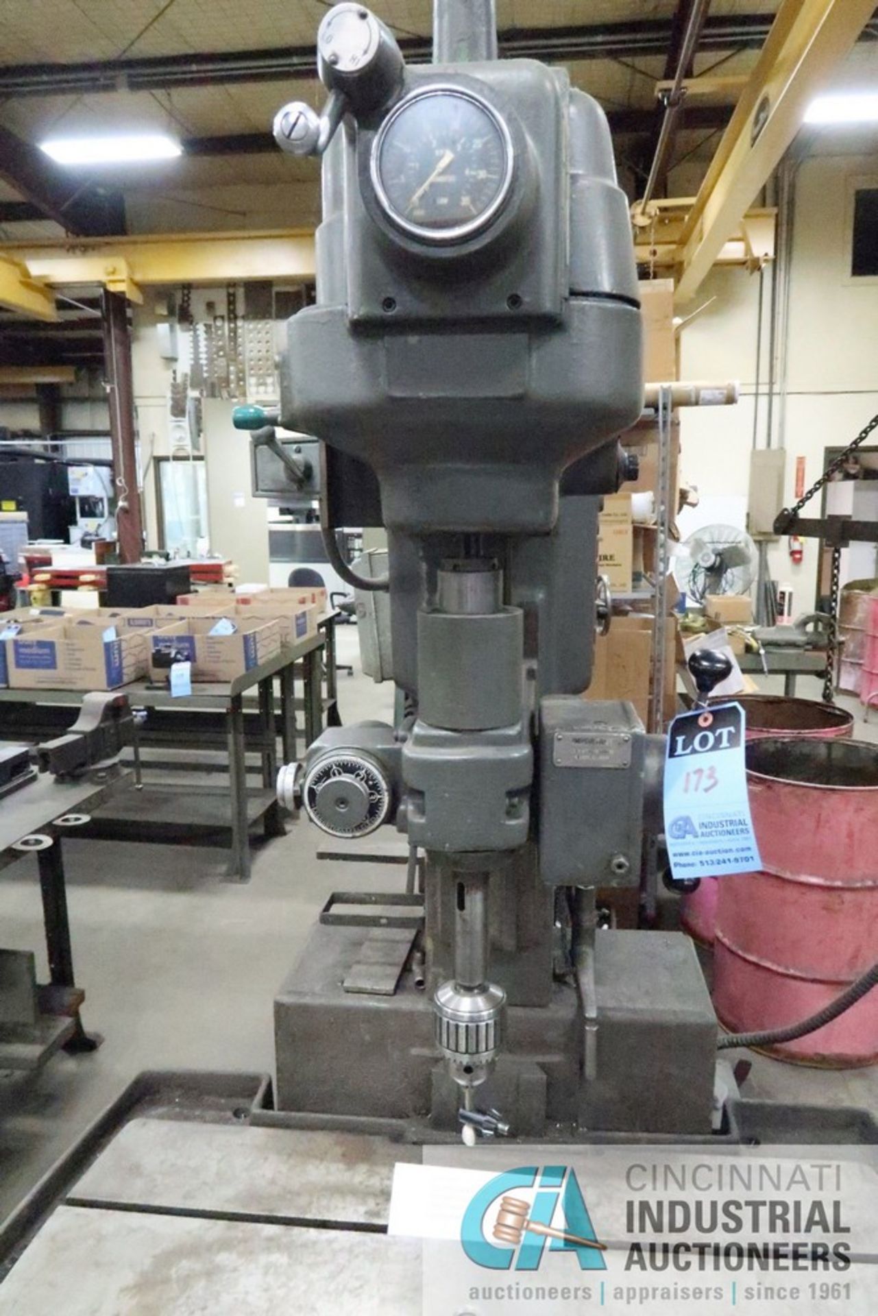 24" CINCINNATI DRILL PRESS; S/N 1LC2L5L-5A, 43" X 24" TABLE, SPINDLE SPEED TO 3,500 RPM **LOCATED AT - Image 3 of 6