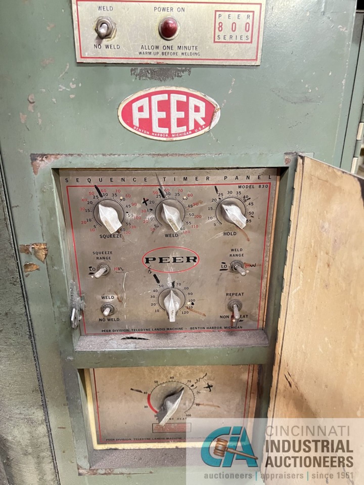 30-KVA PEER MODEL P-25 SPOT WELDER; S/N 13946, 16" THROAT **For convenience, a loading fee of $100. - Image 5 of 7