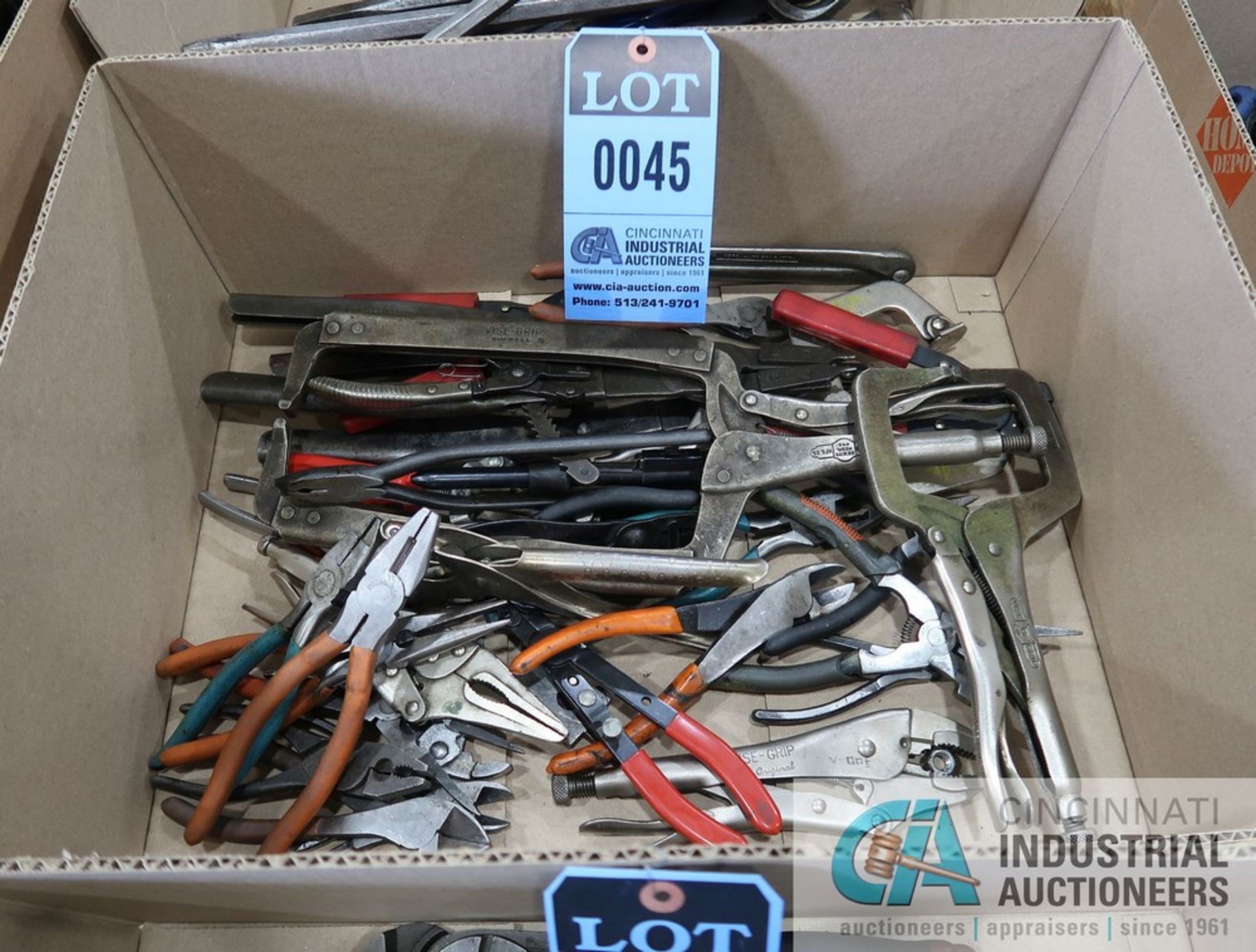 (LOT) MISCELLANEOUS PLIERS, VISE GRIPS, SIDE CUTTERS AND SNAP RING PLIERS