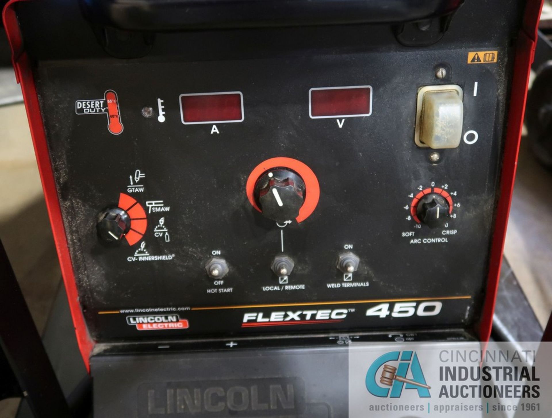 450 AMP LINCOLN ELECTRIC FLEXTEC 450 WELDING POWER SOURCE S/N U110613975 WITH LINCOLN ELECTRIC MODEL - Image 3 of 8