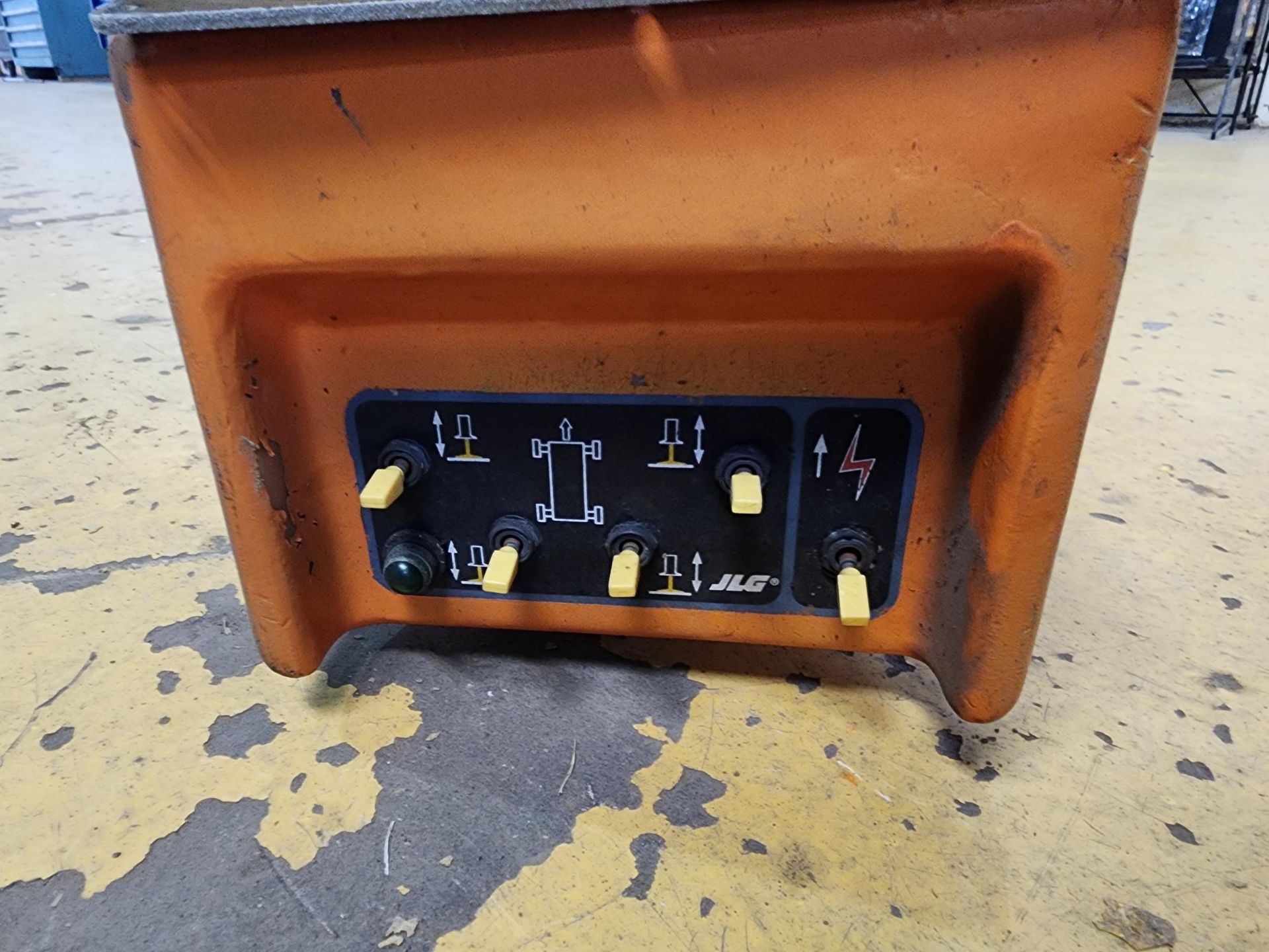 JLG CONTROL BOXES - Image 4 of 5