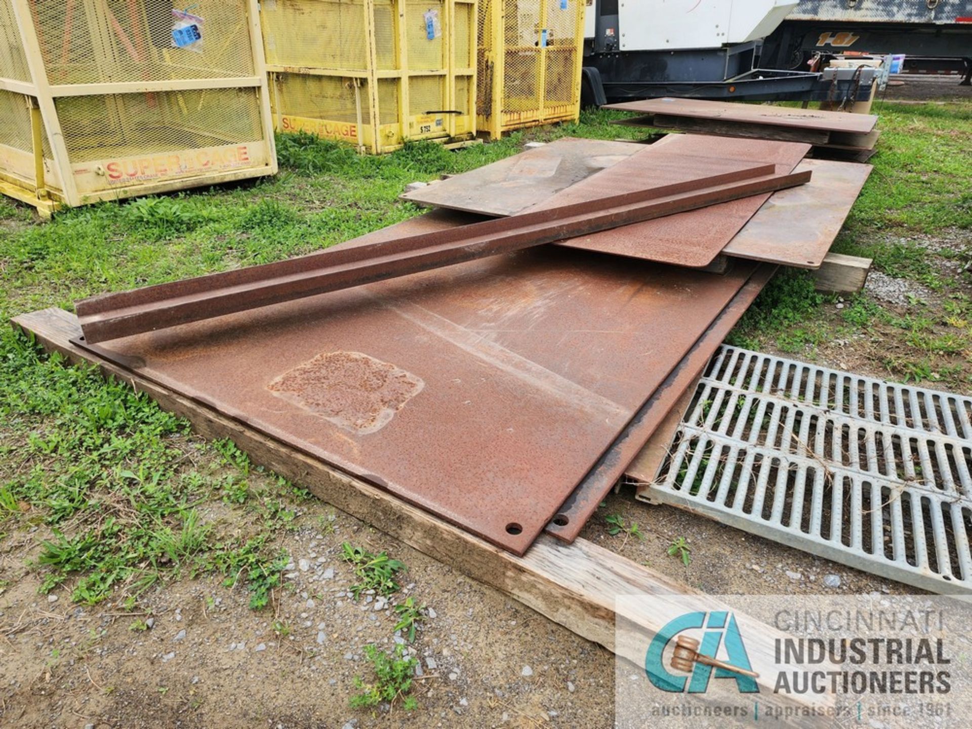 (LOT) STEEL PLATE - MOSTLY 3/8" THICK, (2) 60' X 240" **NOTE: (3) 72" X 72" Removed from Sale** - Image 2 of 4