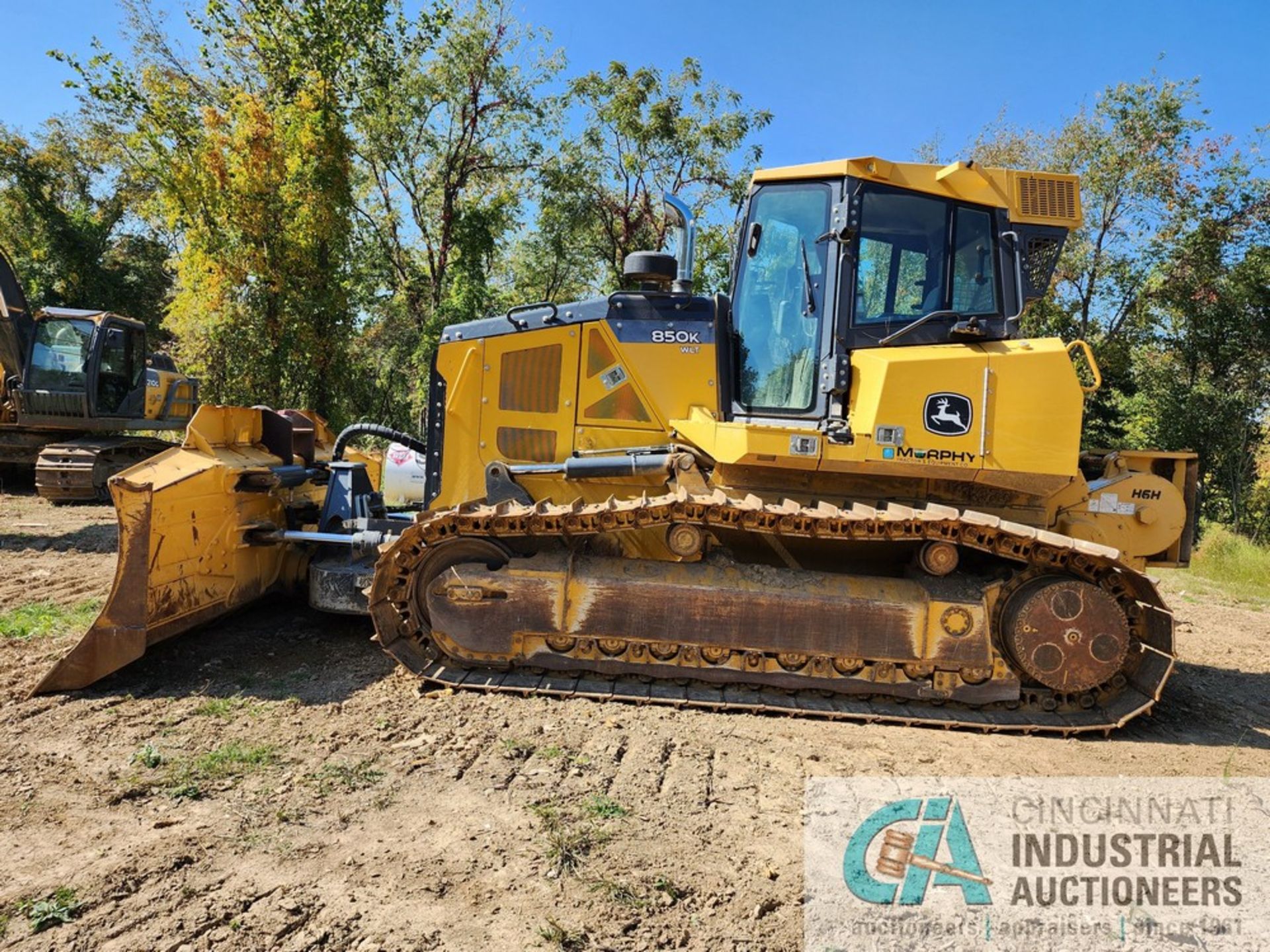 **2017 JOHN DEERE MODEL 850K CRAWLER DOZER, S/N: ITO850KXVHF316119, FULL CAB WITH HEAT AND A/C - Image 2 of 31