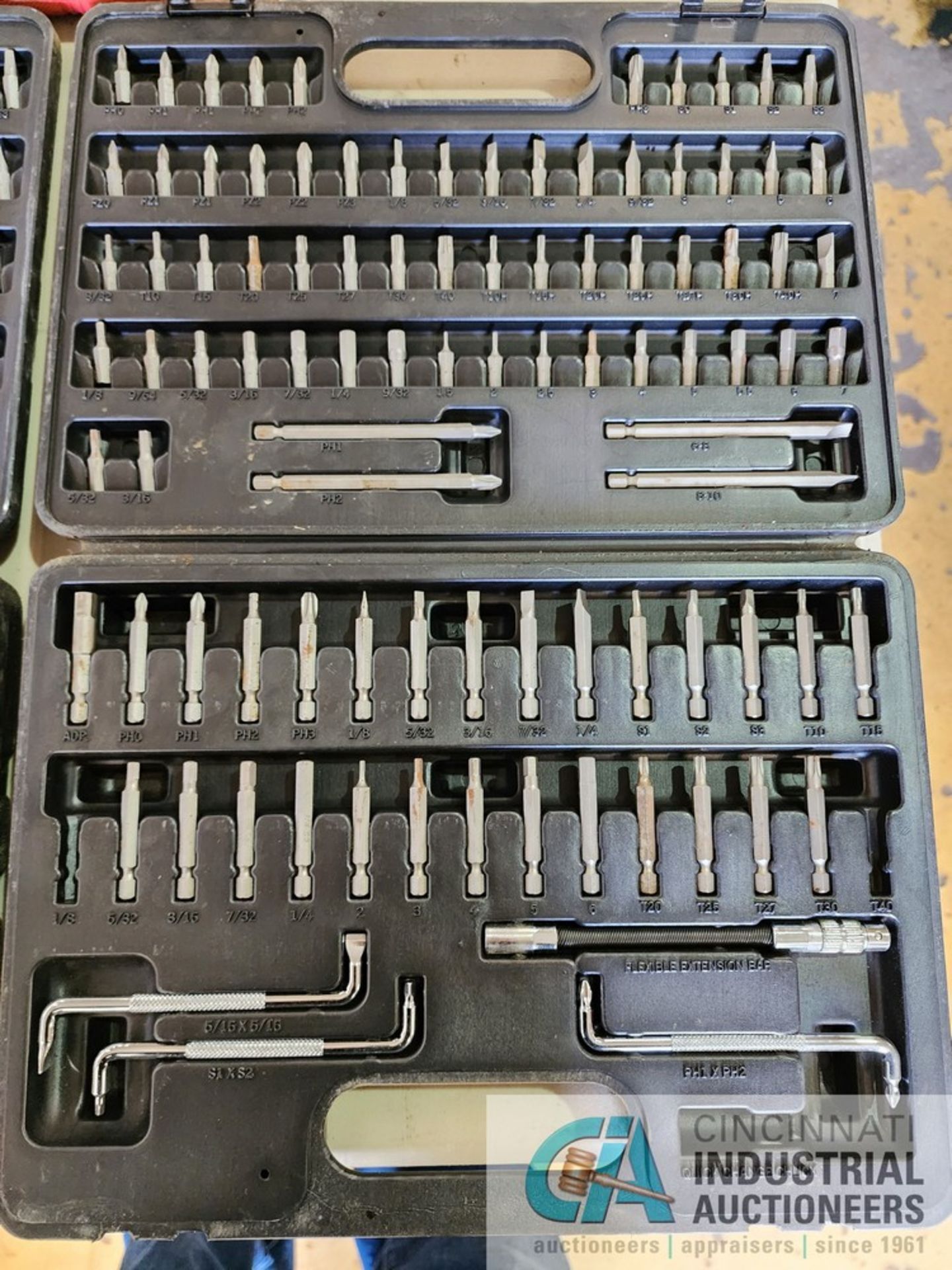 DRILL TYPE DRIVER SETS - Image 2 of 3