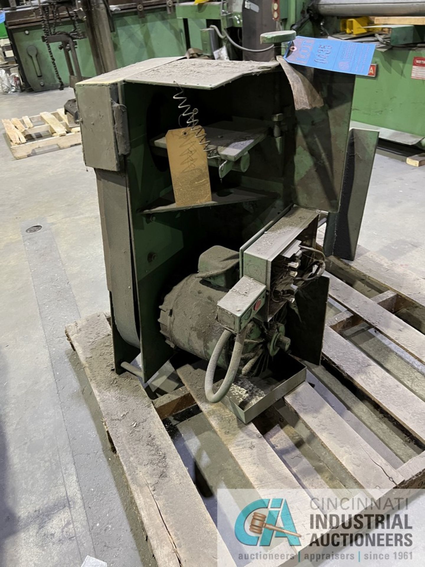 3" BELT GRINDER (OUT OF SERVICE) **For convenience, the loading fee of $25.00 will be added to the