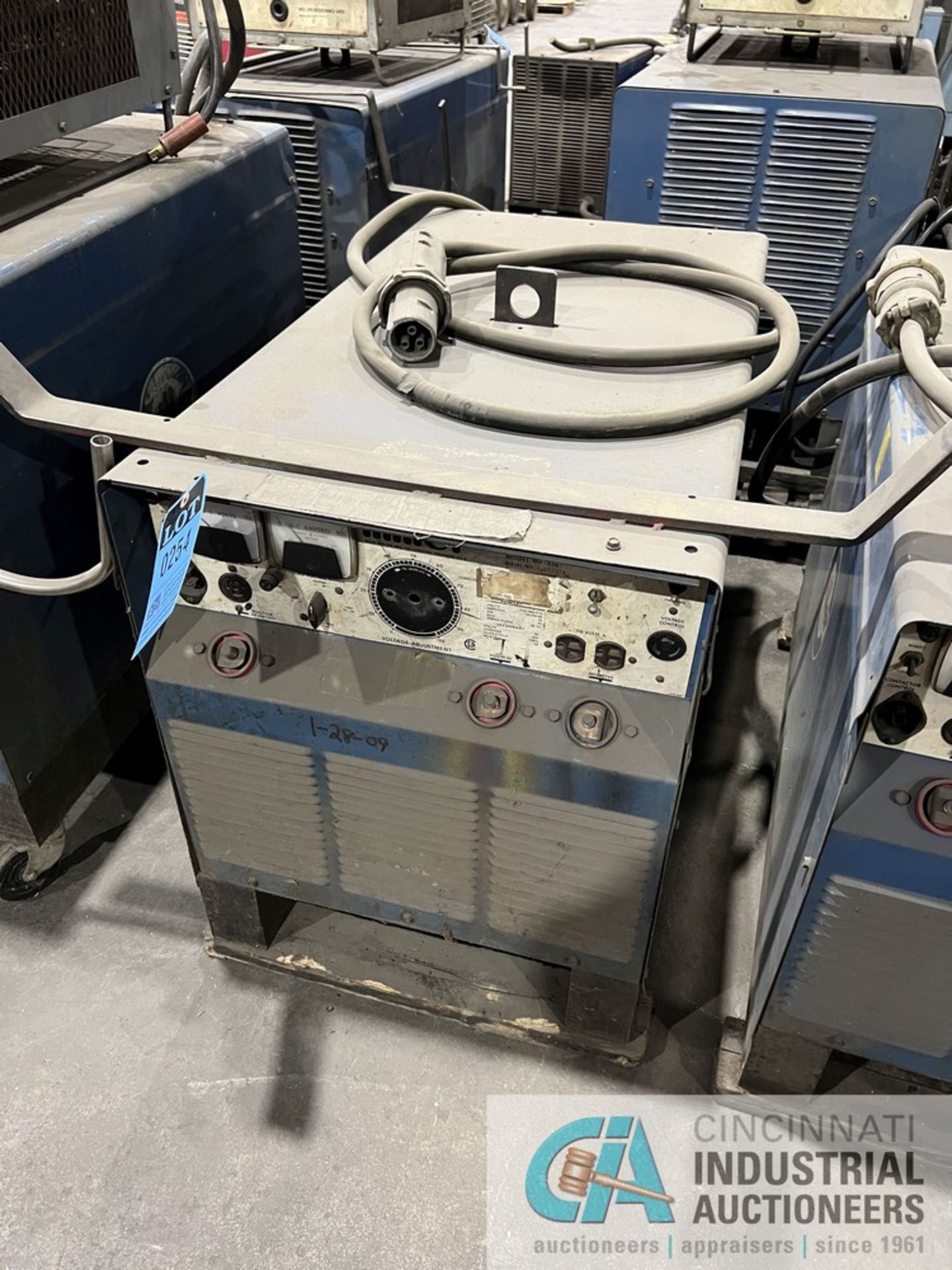 650 AMP MILLER MP-65E WELDER; S/N HJ112274 **For convenience, the loading fee of $50.00 will be