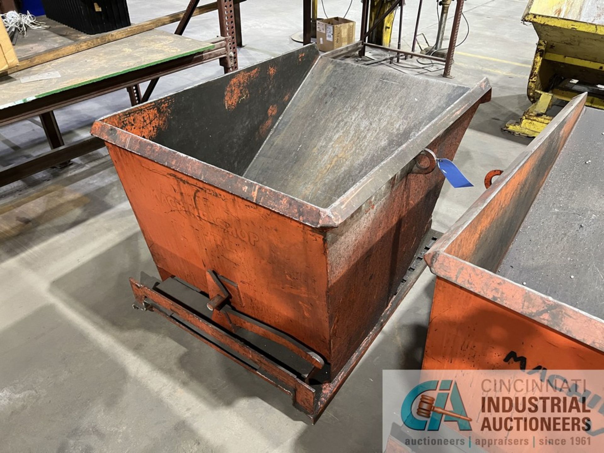 1 CU/YD. DUMP HOPPER **For convenience, the loading fee of $25.00 will be added to the invoice and - Image 2 of 2