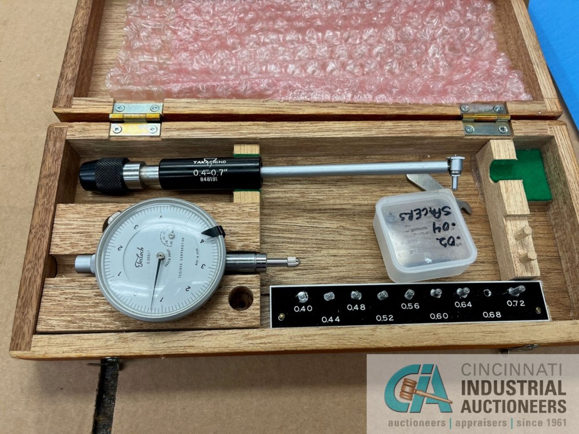 FOWLER MODEL SBX DIAL TYPE BORE GAGE AND .4 - .7" TAKACHINO DIAL TYPE BORE GAGE - Image 5 of 5