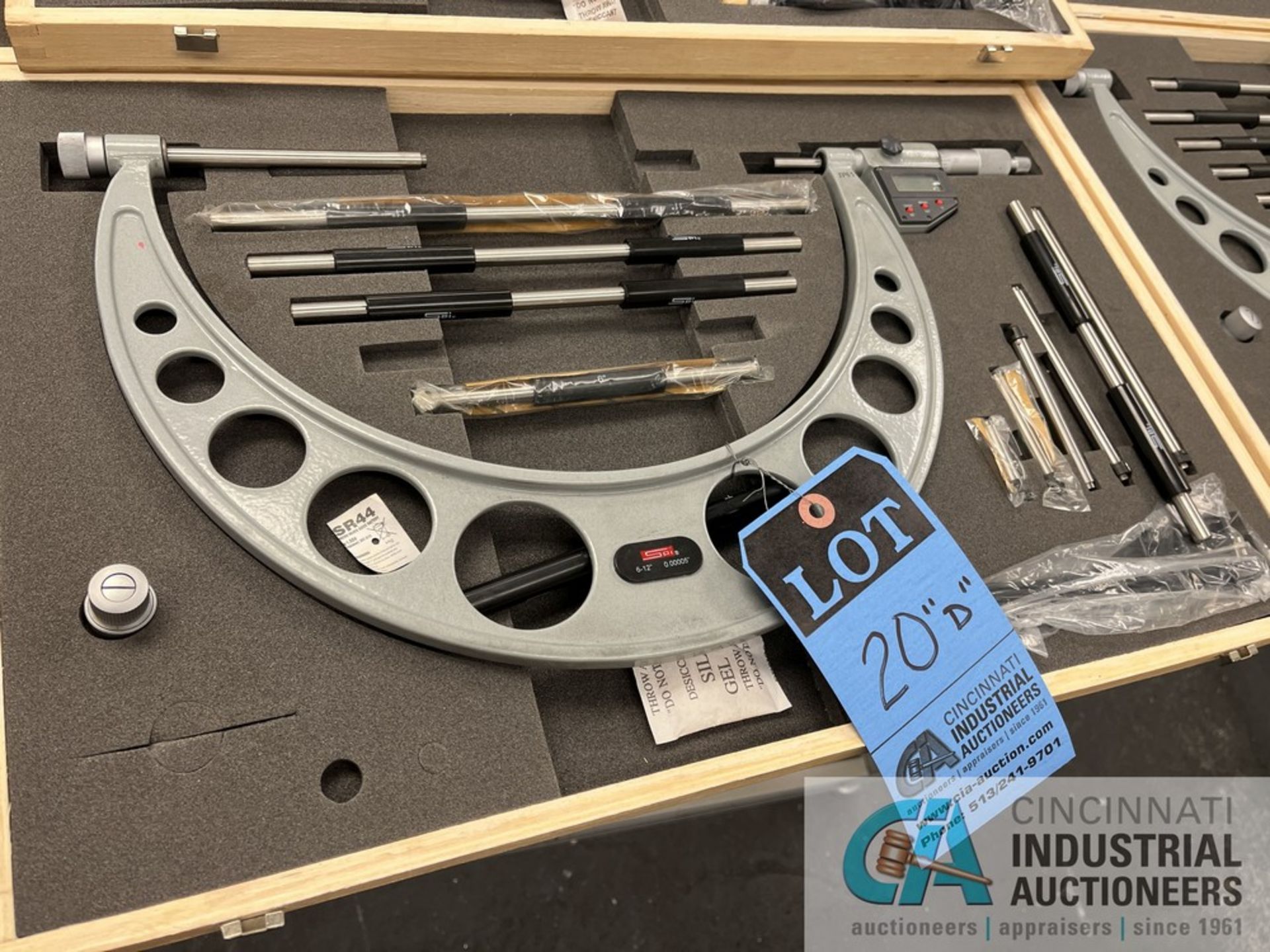 6" - 12" SPI DIGITAL MICROMETER WITH INSIDE MIC SET - Image 5 of 5