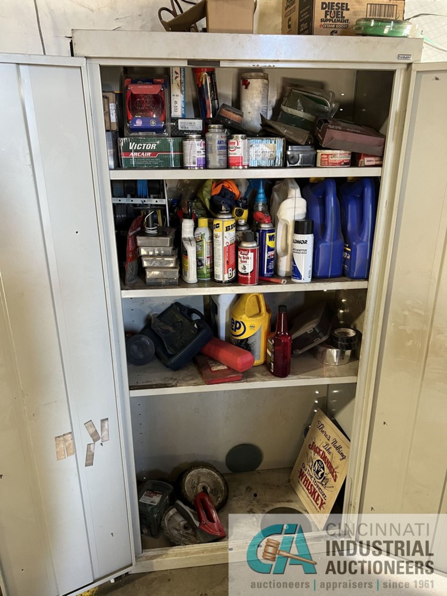 2-DOOR STEEL CABINET WITH MISCELLANEOUS PARTS AND HARDWARE - Image 2 of 2