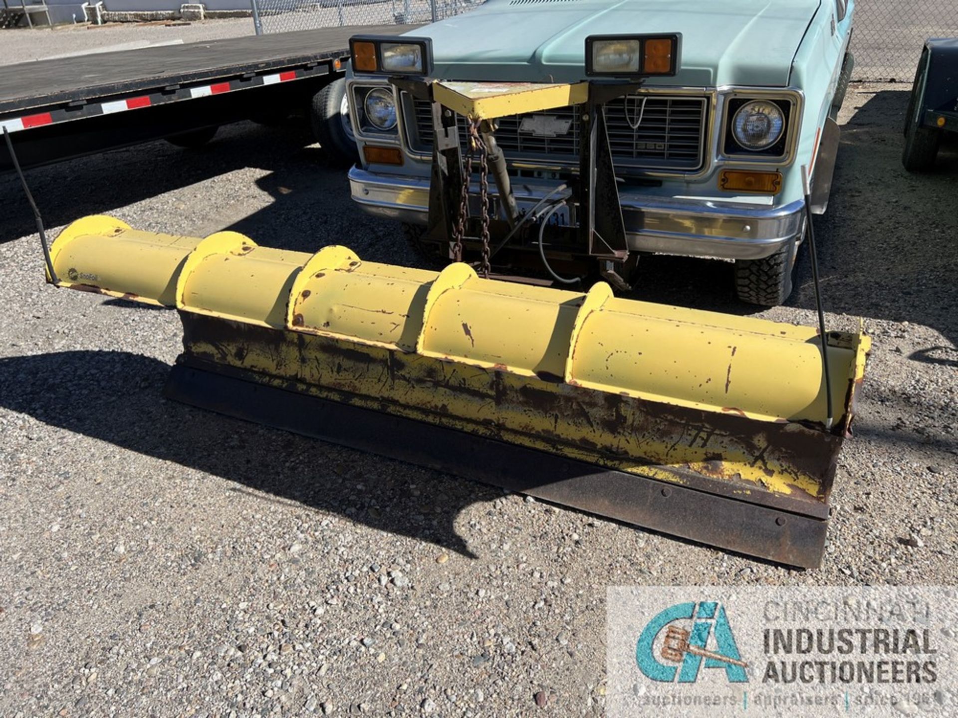 1978 CHEVY CUSTOM DELUX 2 WITH SNOW PLOW; VIN CKU268F128647, GASOLINE ENGINE, AUTOMATIC - Image 9 of 10